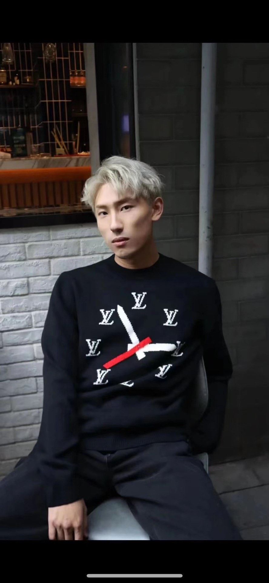Louis Vuitton Louis Vuitton 23FW Clock Pattern Crewneck Size US L / EU 52-54 / 3 - 9 Thumbnail
