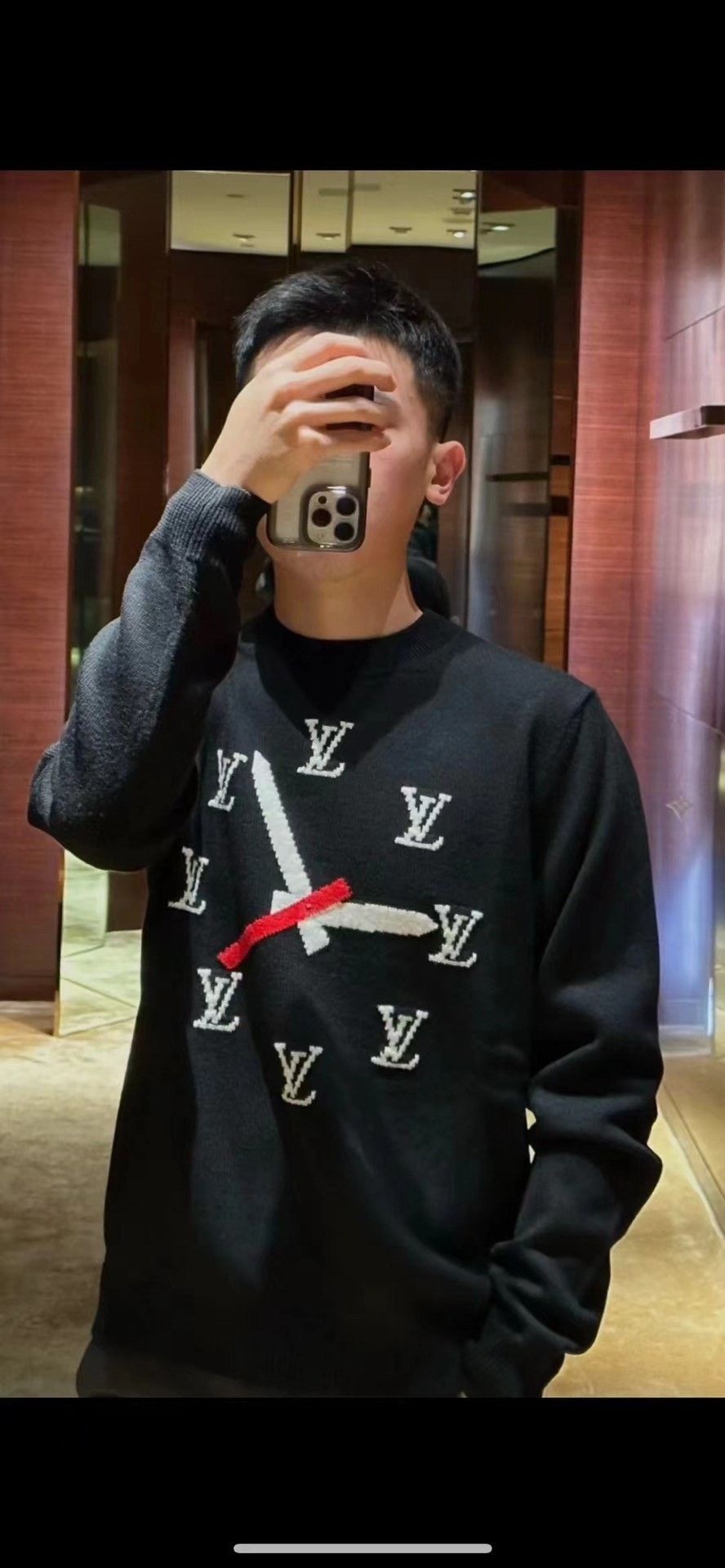 Louis Vuitton Louis Vuitton 23FW Clock Pattern Crewneck Size US L / EU 52-54 / 3 - 8 Thumbnail