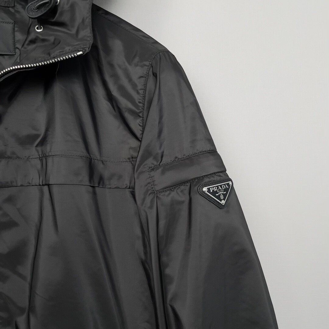 Prada Prada Men's Black Hooded Jacket Size US L / EU 52-54 / 3 - 3 Thumbnail