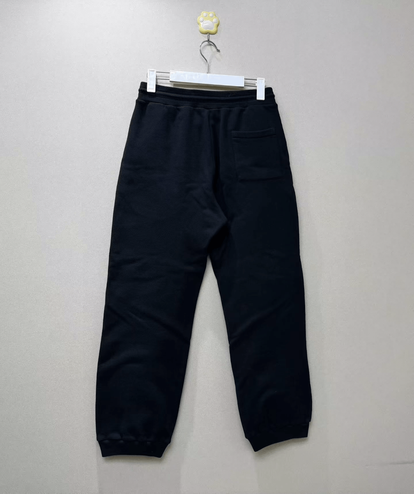 Louis Vuitton Louis Vuitton Black Embroidered Sweatpants Size US 27 - 4 Thumbnail