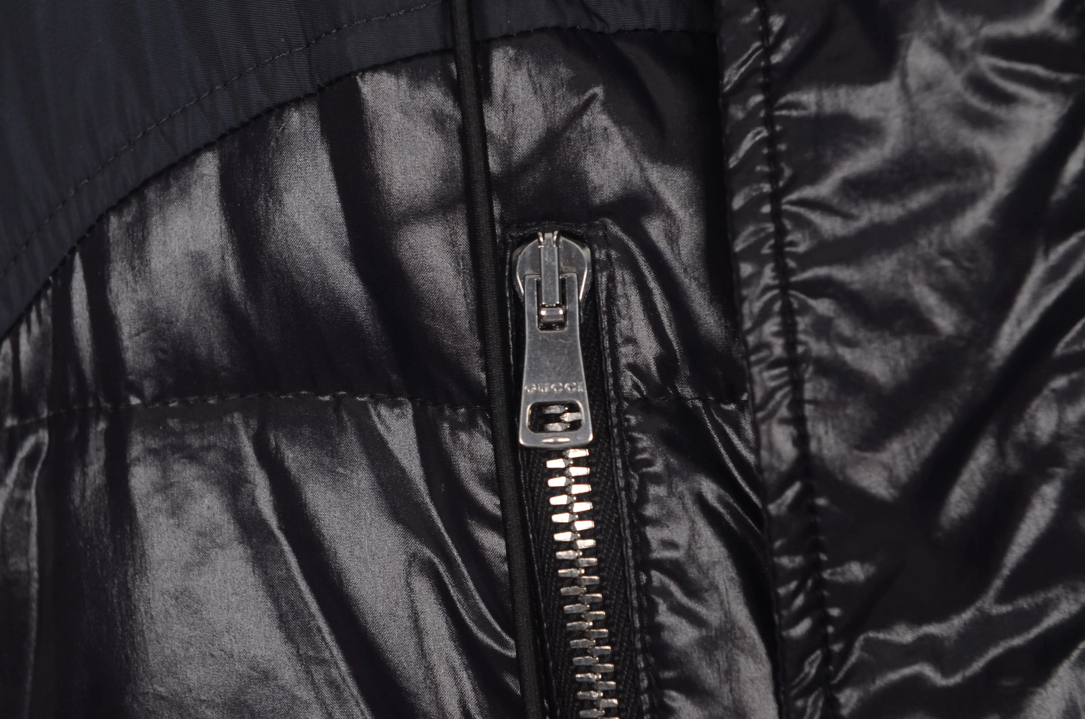 Gucci Gucci Black Puffer Jacket with Hood Size XS / US 0-2 / IT 36-38 - 4 Thumbnail