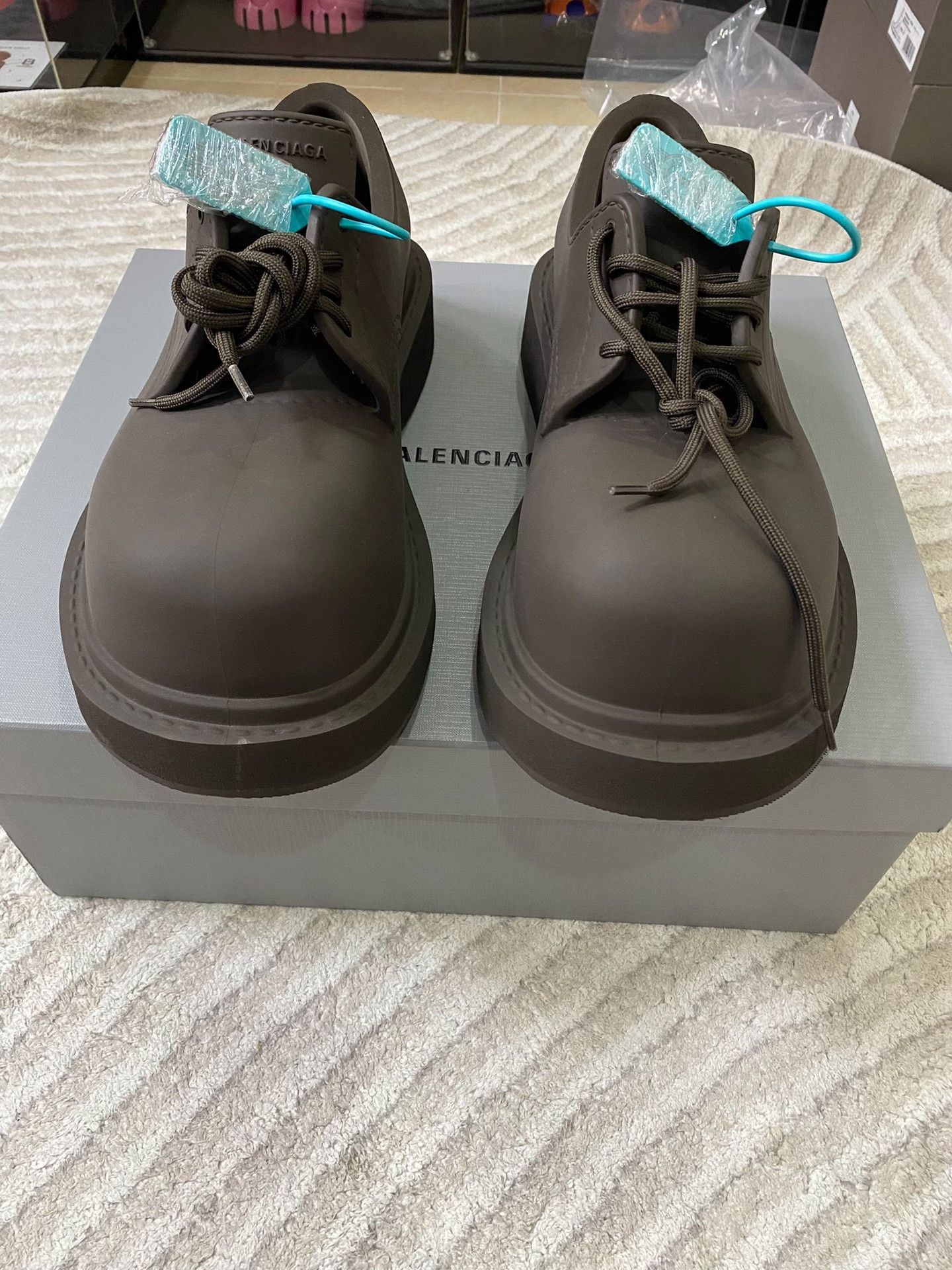 Balenciaga Balenciaga Mickey Derby Shoes Size US 10 / EU 43 - 2 Thumbnail