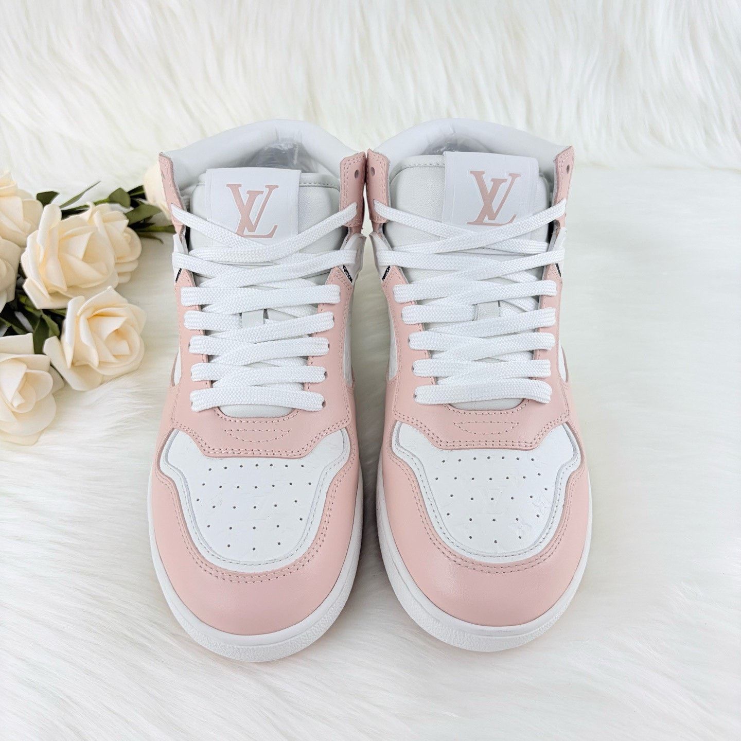 Louis Vuitton LV White Pink Embossed High-top Sneakers Size US 5.5 / IT 35.5 - 2 Thumbnail