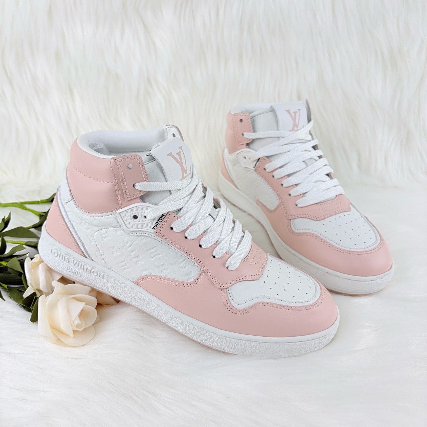 Louis Vuitton LV White Pink Embossed High-top Sneakers Size US 5.5 / IT 35.5 - 8 Thumbnail