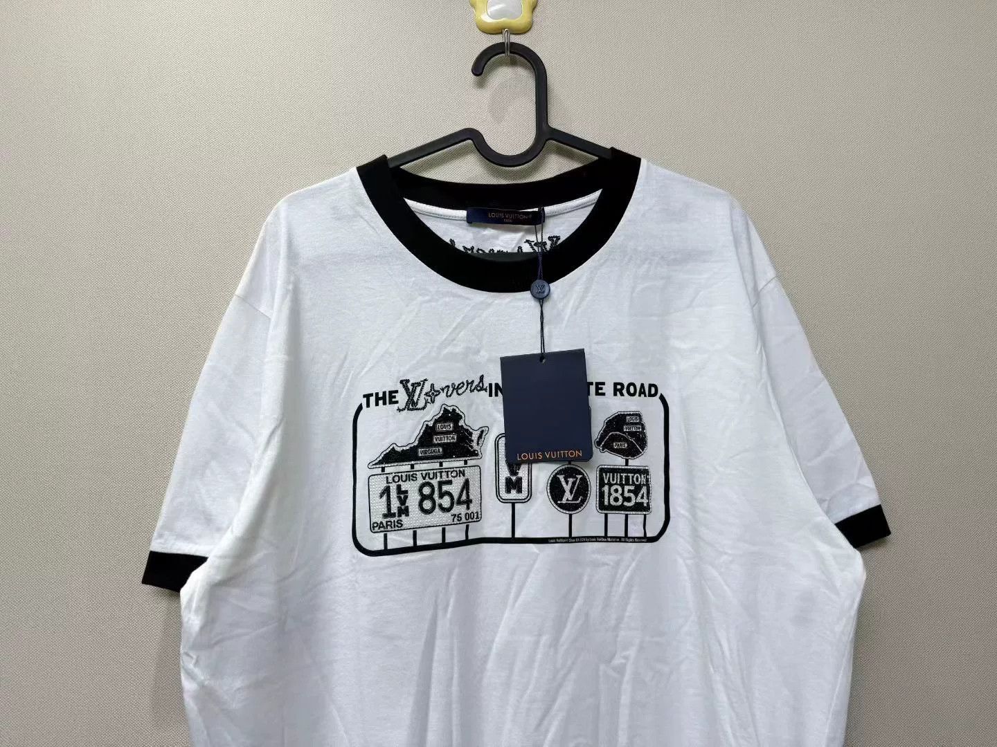 Louis Vuitton Louis Vuitton x Pharrell 1854 Rhinestone T-Shirt XL Size US XL / EU 56 / 4 - 2 Thumbnail