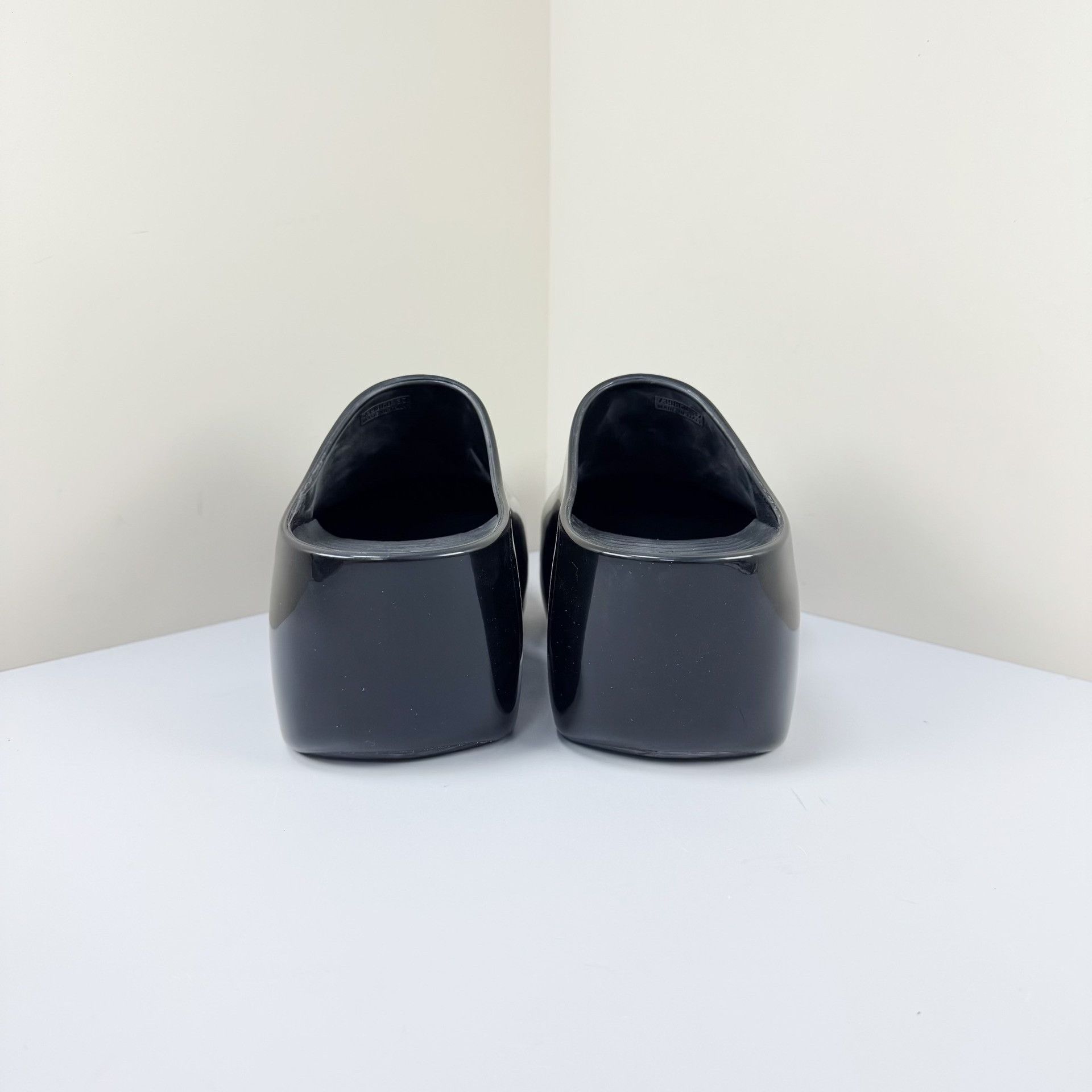 Balenciaga Balenciaga Black Clog Sandals New Size US 6 / IT 36 - 3 Thumbnail
