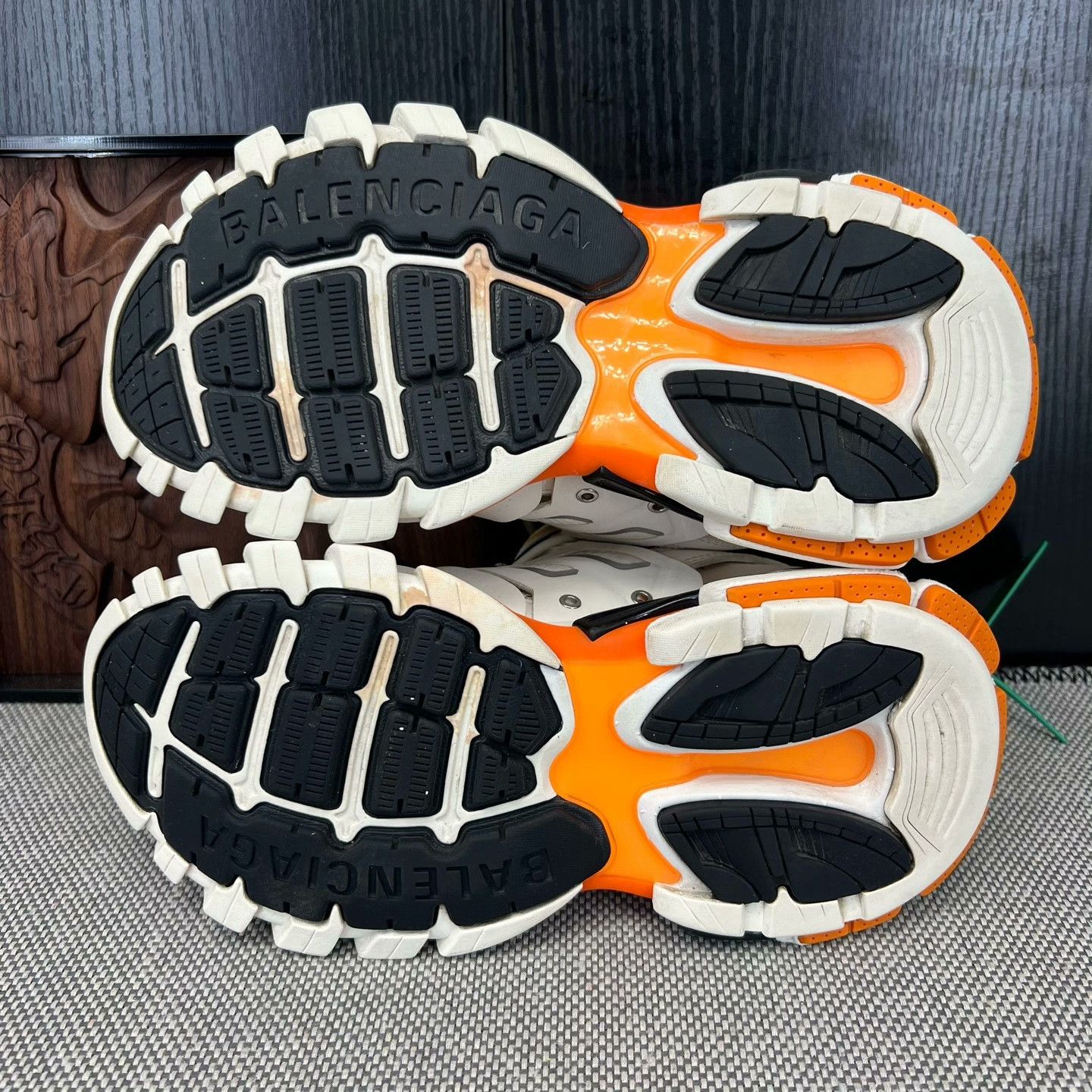 Balenciaga Balenciaga Track White Orange Sneakers Size US 5 / IT 35 - 3 Thumbnail