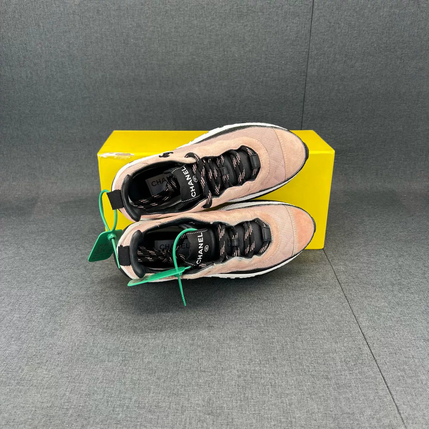Chanel Chanel Pink Low-Top Casual Shoes Size US 6 / IT 36 - 5 Thumbnail