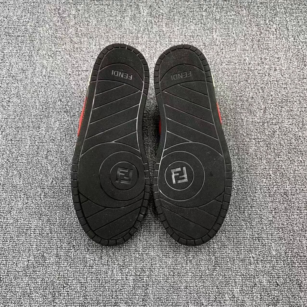 Fendi Fendi 2023 New Year Limited Sneakers Size US 7 / EU 40 - 6 Thumbnail