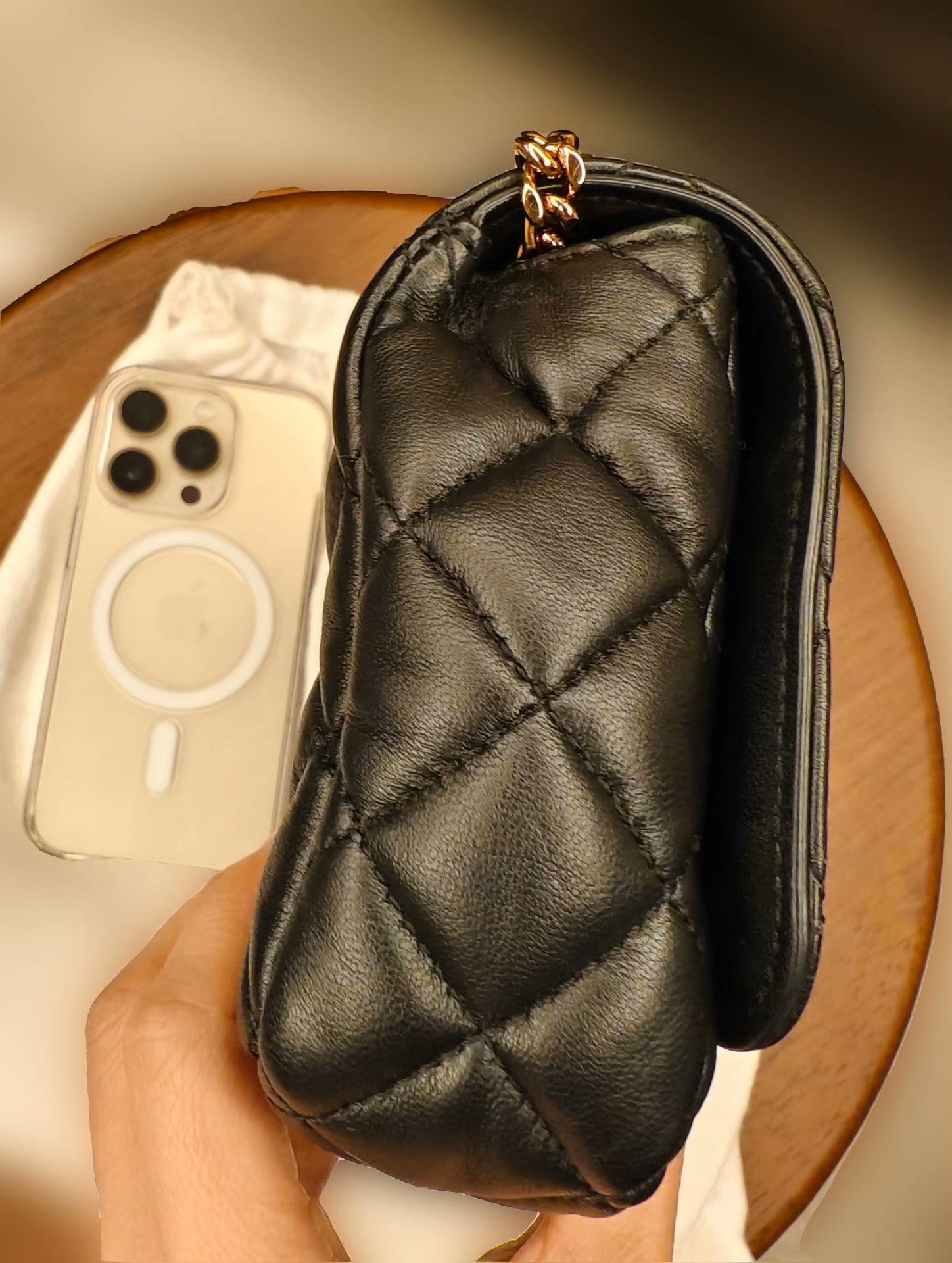 Versace Versace Black Quilted Chain Bag Size ONE SIZE - 3 Thumbnail