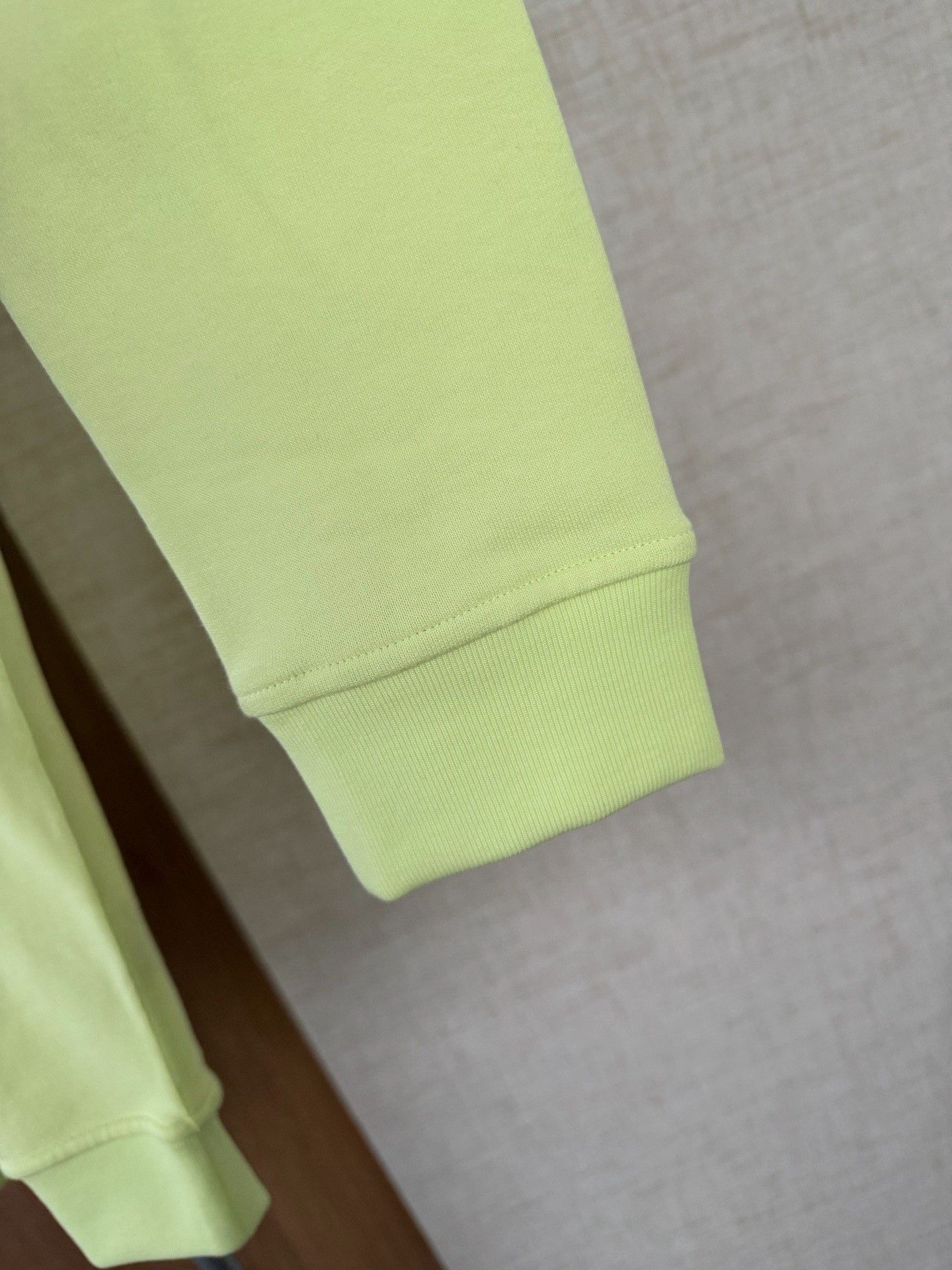 Hermes Hermes Men's Yellow Logo Sweatshirt Size US S / EU 44-46 / 1 - 5 Thumbnail