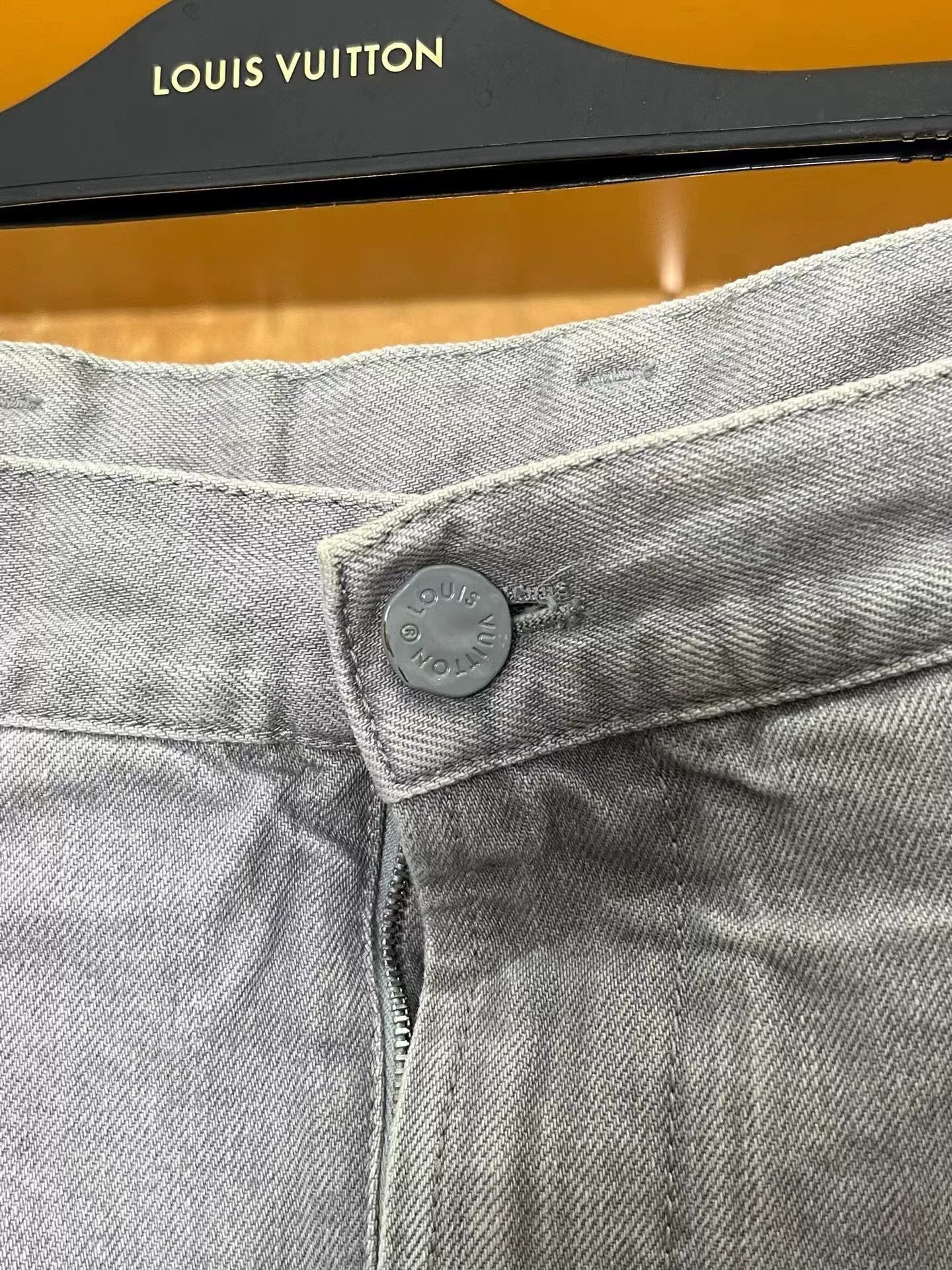 Louis Vuitton LV Cement Gray Baggy Jeans Size US 32 / EU 48 - 3 Thumbnail