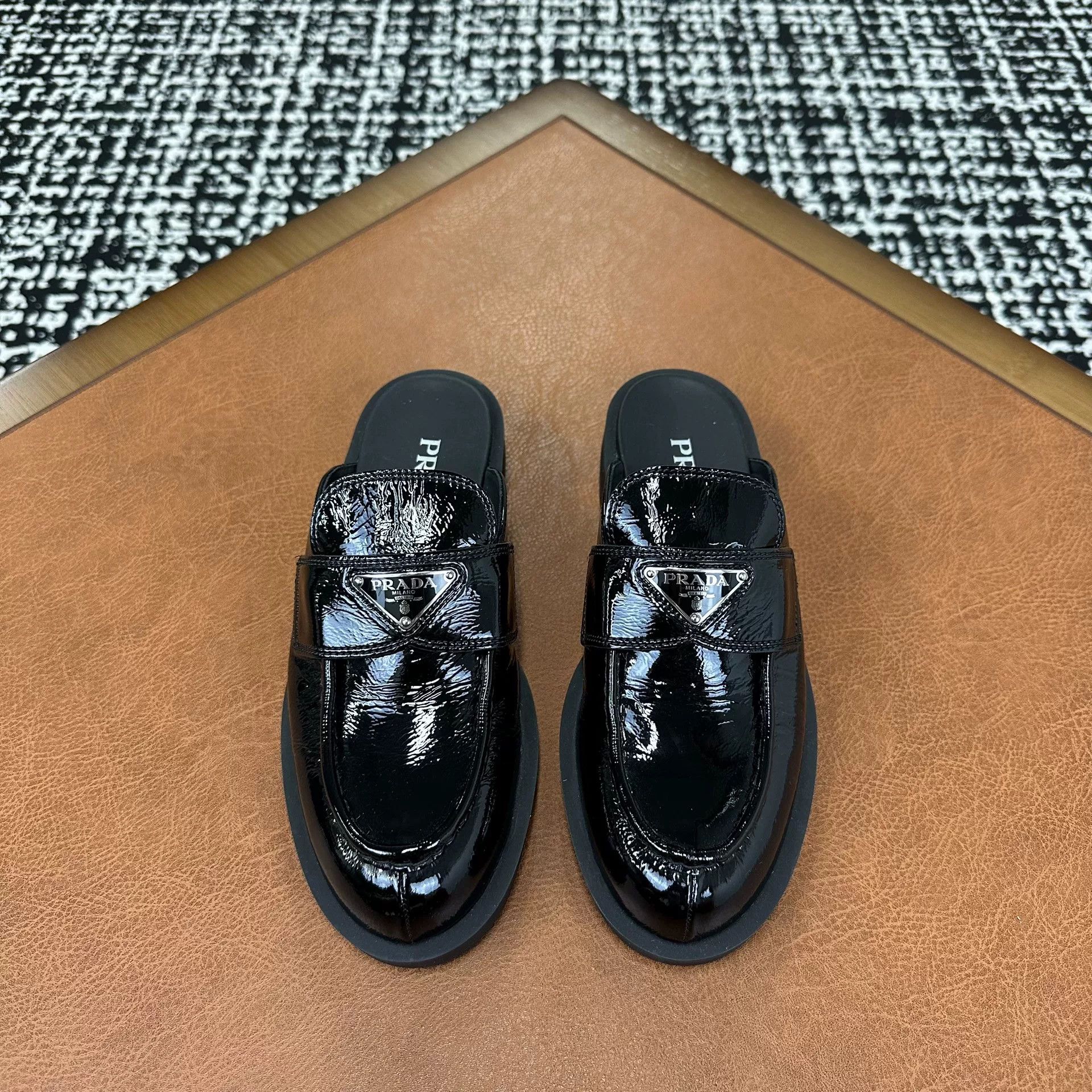 Prada Prada Patent Sandals it_37-5 Women Size US 7.5 / IT 37.5 - 2 Thumbnail