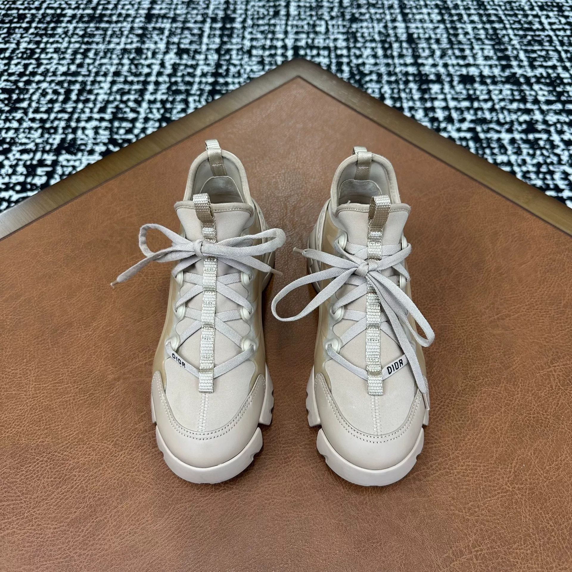 Dior Dior Lowtop Sneakers it_36 Women Size US 6 / IT 36 - 2 Thumbnail
