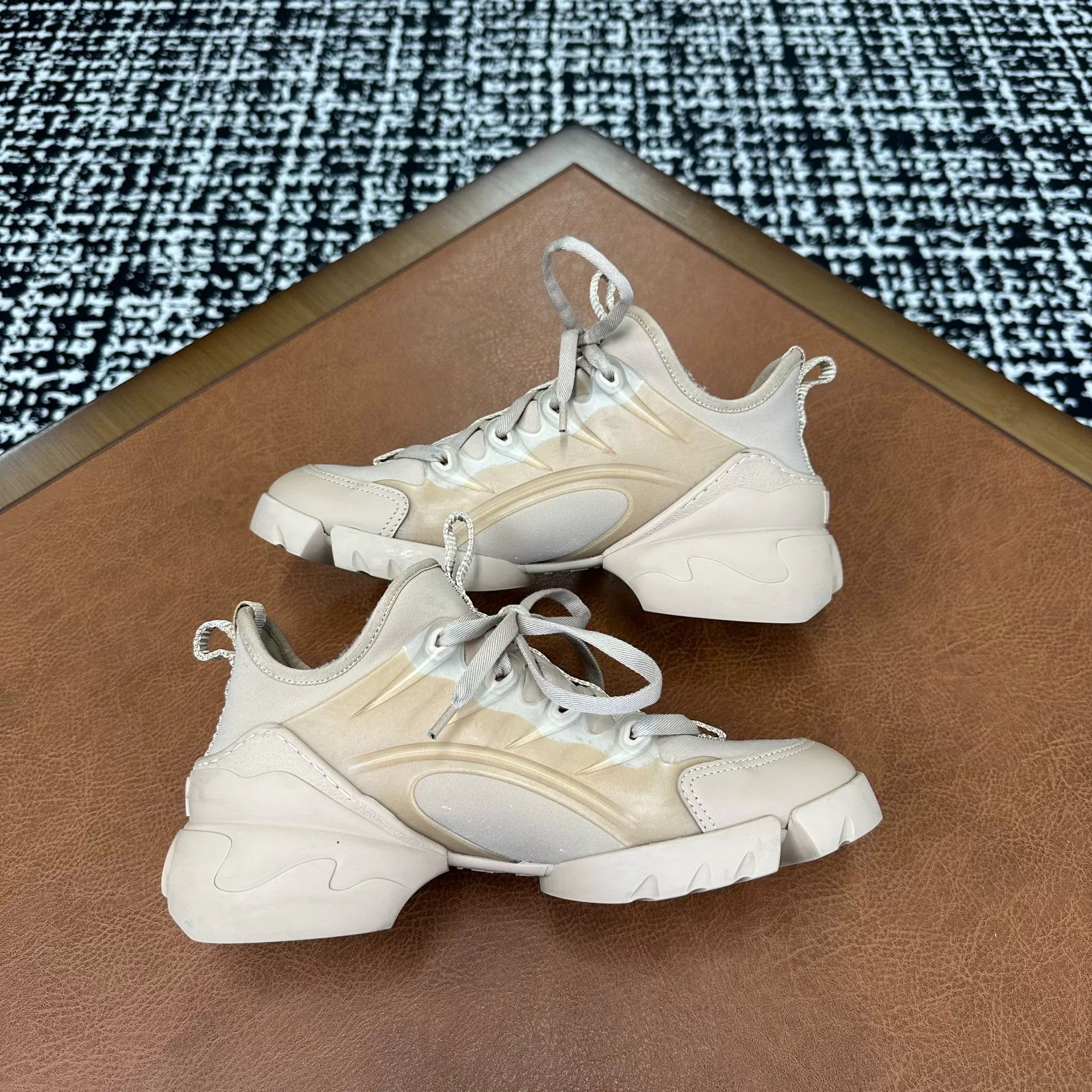 Dior Dior Lowtop Sneakers it_36 Women Size US 6 / IT 36 - 7 Thumbnail
