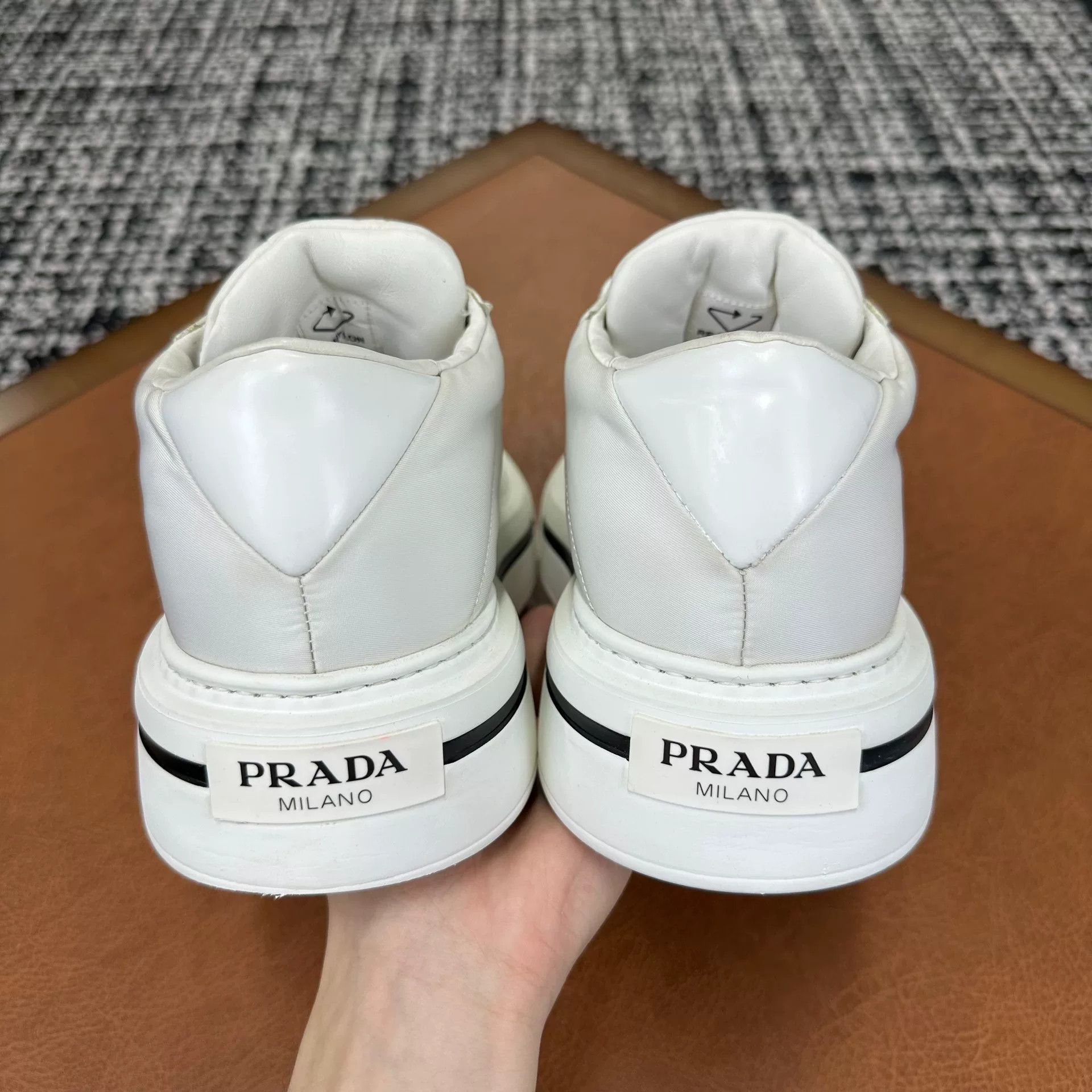 Prada Prada Casual White Lowtop Sneakers 10 Men Size US 10 / EU 43 - 3 Thumbnail