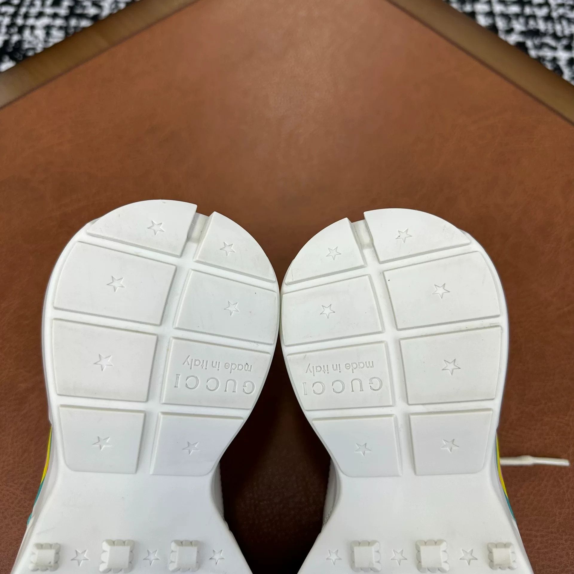Gucci Gucci Lowtop Sneakers it_34-5 Women Size US 4.5 / IT 34.5 - 9 Thumbnail