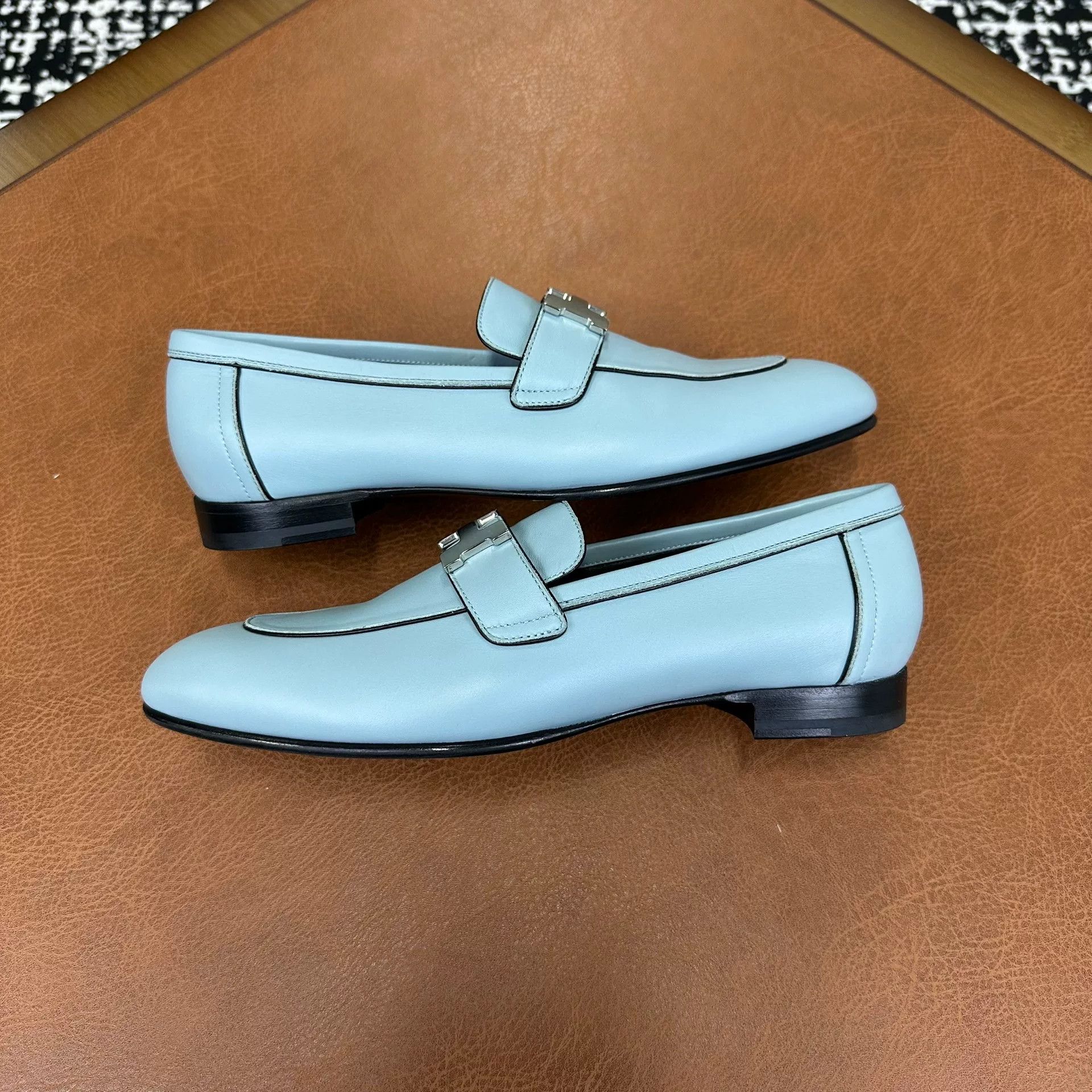 Hermes Hermes Lowtop Sneakers it_37 Women Size US 7 / IT 37 - 5 Thumbnail