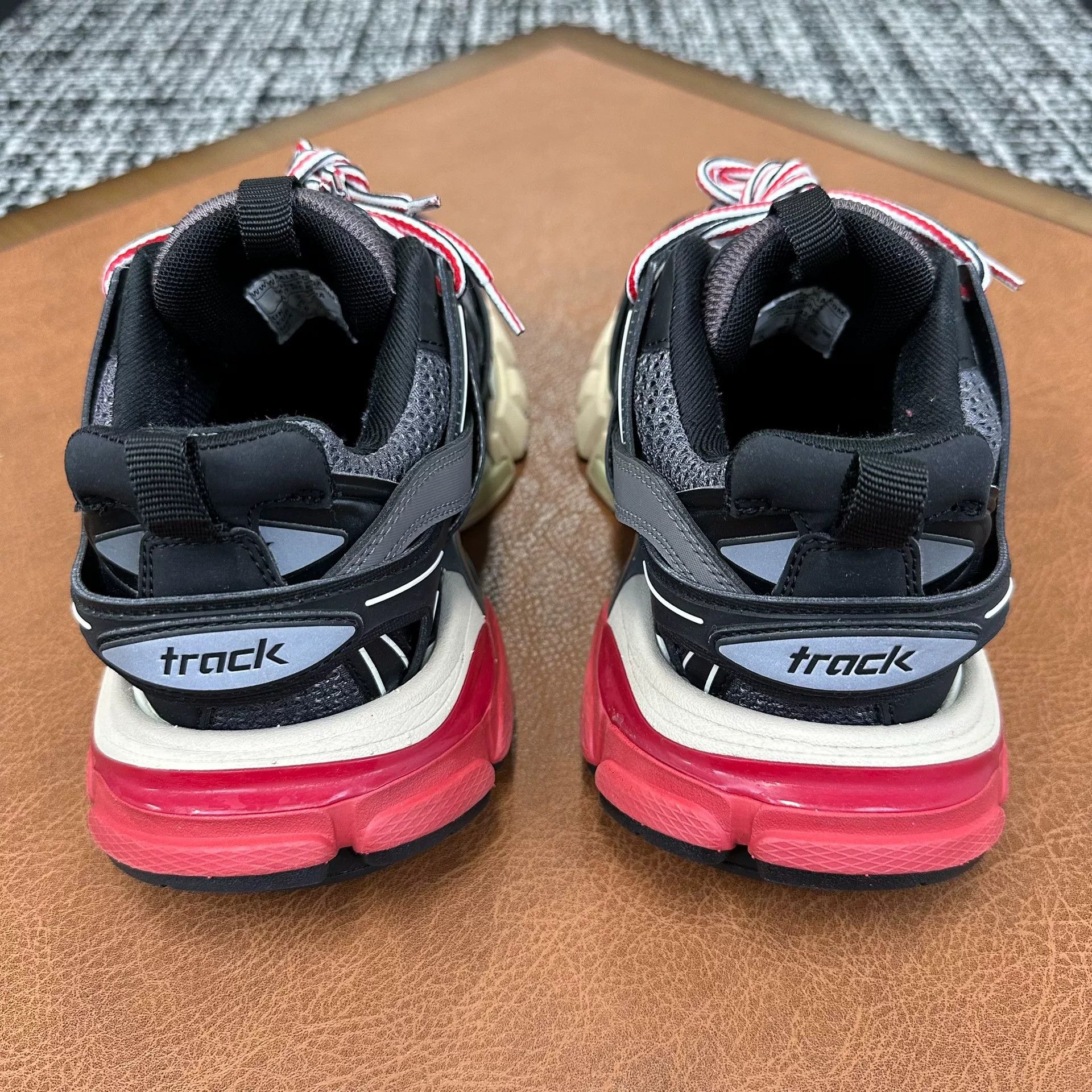Balenciaga Balenciaga Lowtop Sneakers it_35 Women Size US 5 / IT 35 - 3 Thumbnail