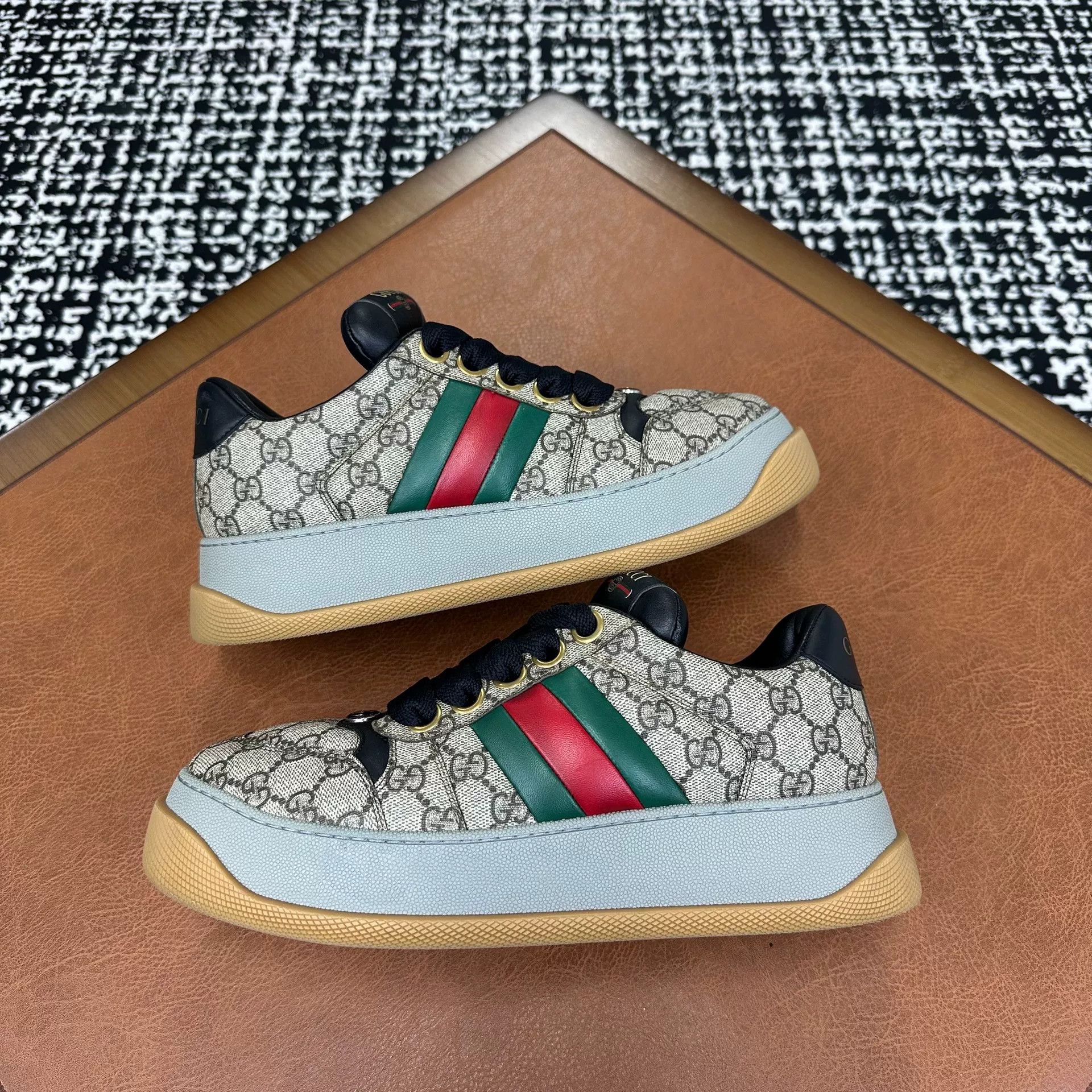 Gucci Gucci Brown Lowtop Sneakers 9 Men Size US 9 / EU 42 - 5 Thumbnail