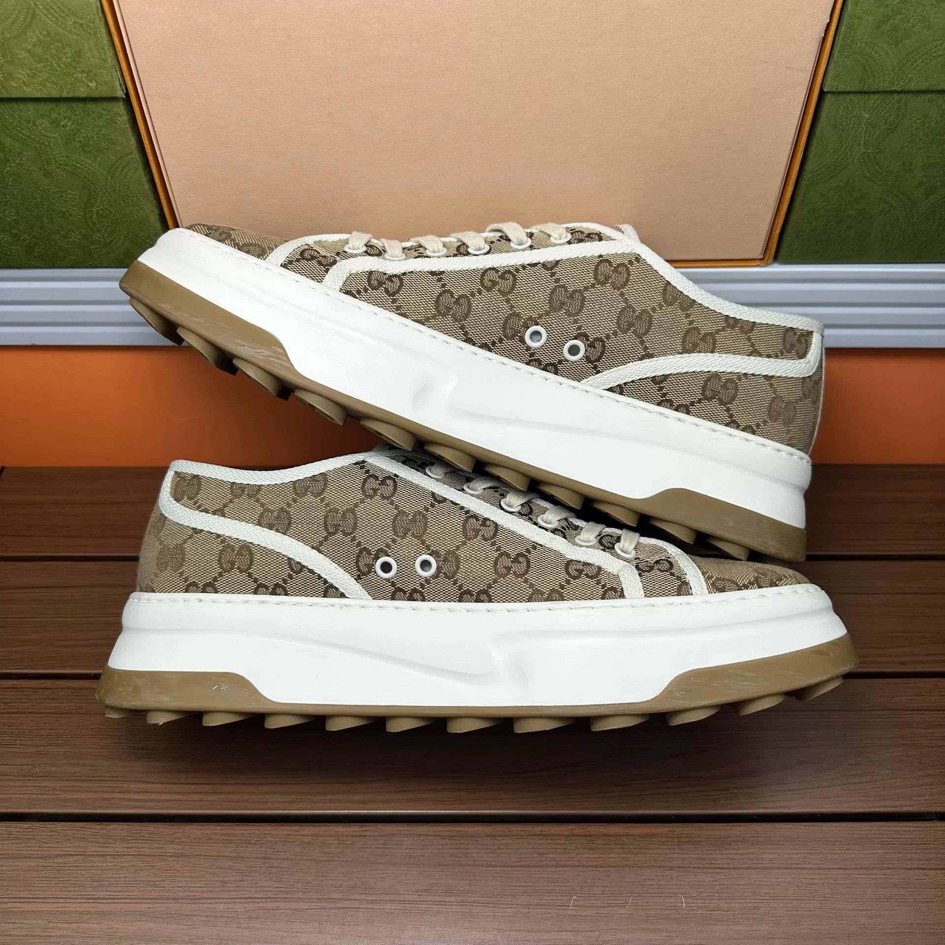Gucci Gucci Casual Brown Lowtop Sneakers 12 Men Size US 12 / EU 45 - 3 Thumbnail