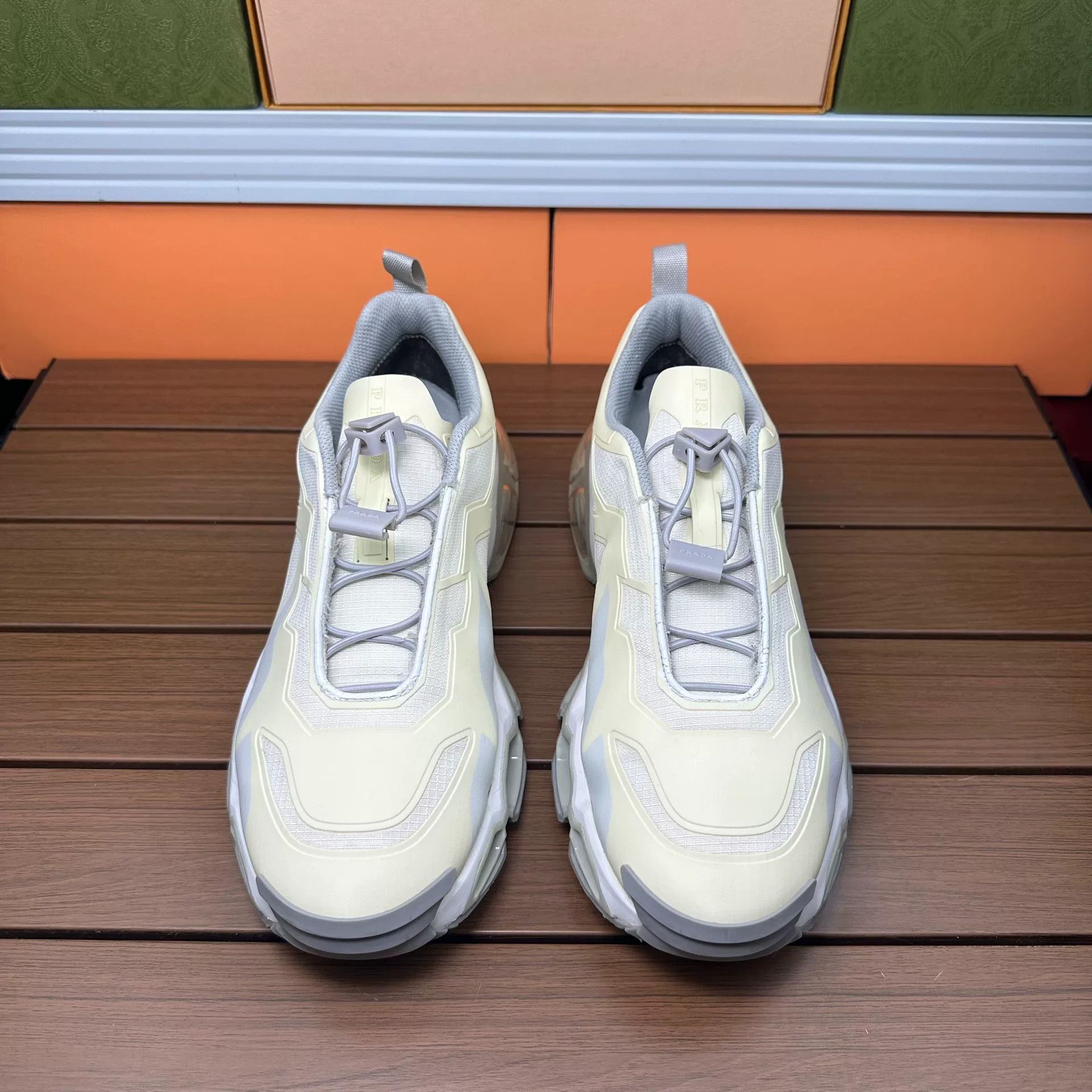 Prada Prada Casual Lowtop Sneakers 9 Men Size US 9 / EU 42 - 4 Thumbnail