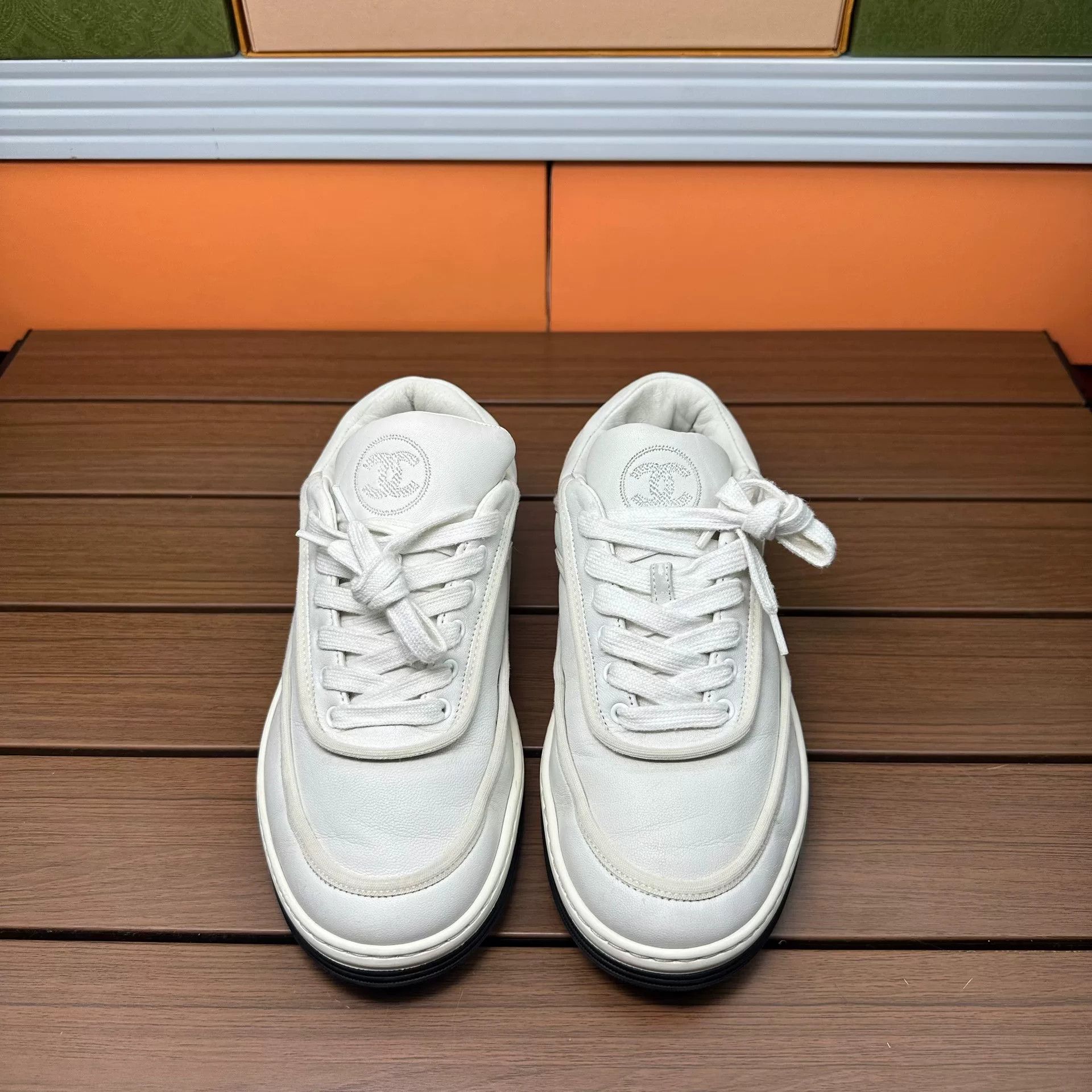 Chanel Chanel White Lowtop Sneakers it_36 Women Size US 6 / IT 36 - 4 Thumbnail