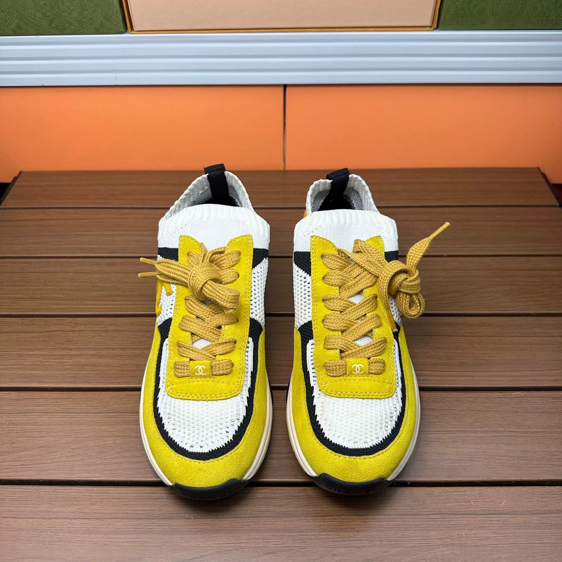 Chanel Chanel Casual Yellow Lowtop Sneakers it_37 Women Size US 7 / IT 37 - 5 Thumbnail