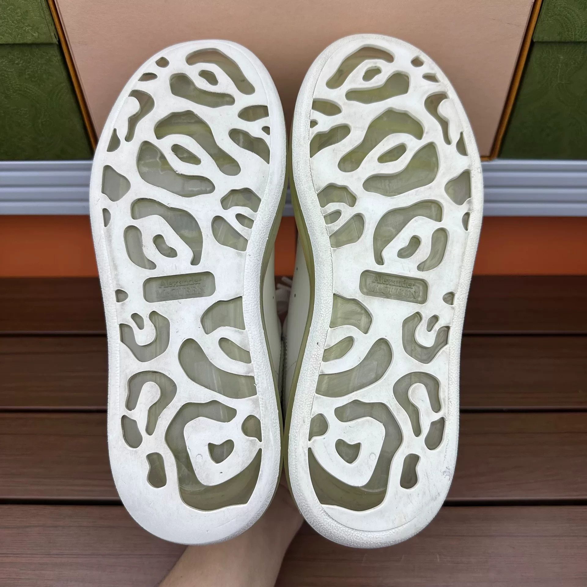 Alexander McQueen Alexander McQueen Laser Lowtop Sneakers it_36-5 Women Size US 6.5 / IT 36.5 - 8 Thumbnail