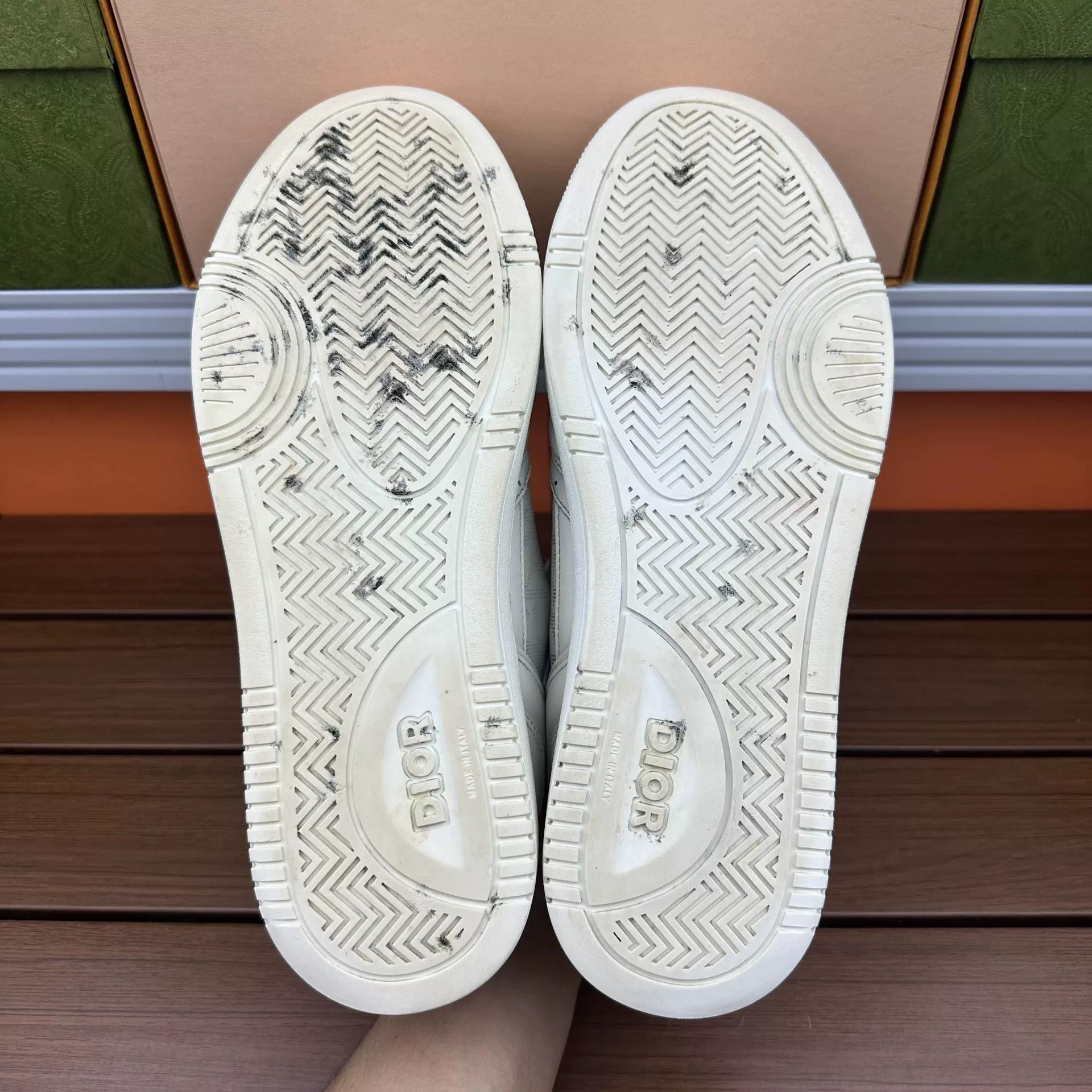 Dior Dior White Lowtop Sneakers 9 Men Size US 9 / EU 42 - 8 Thumbnail