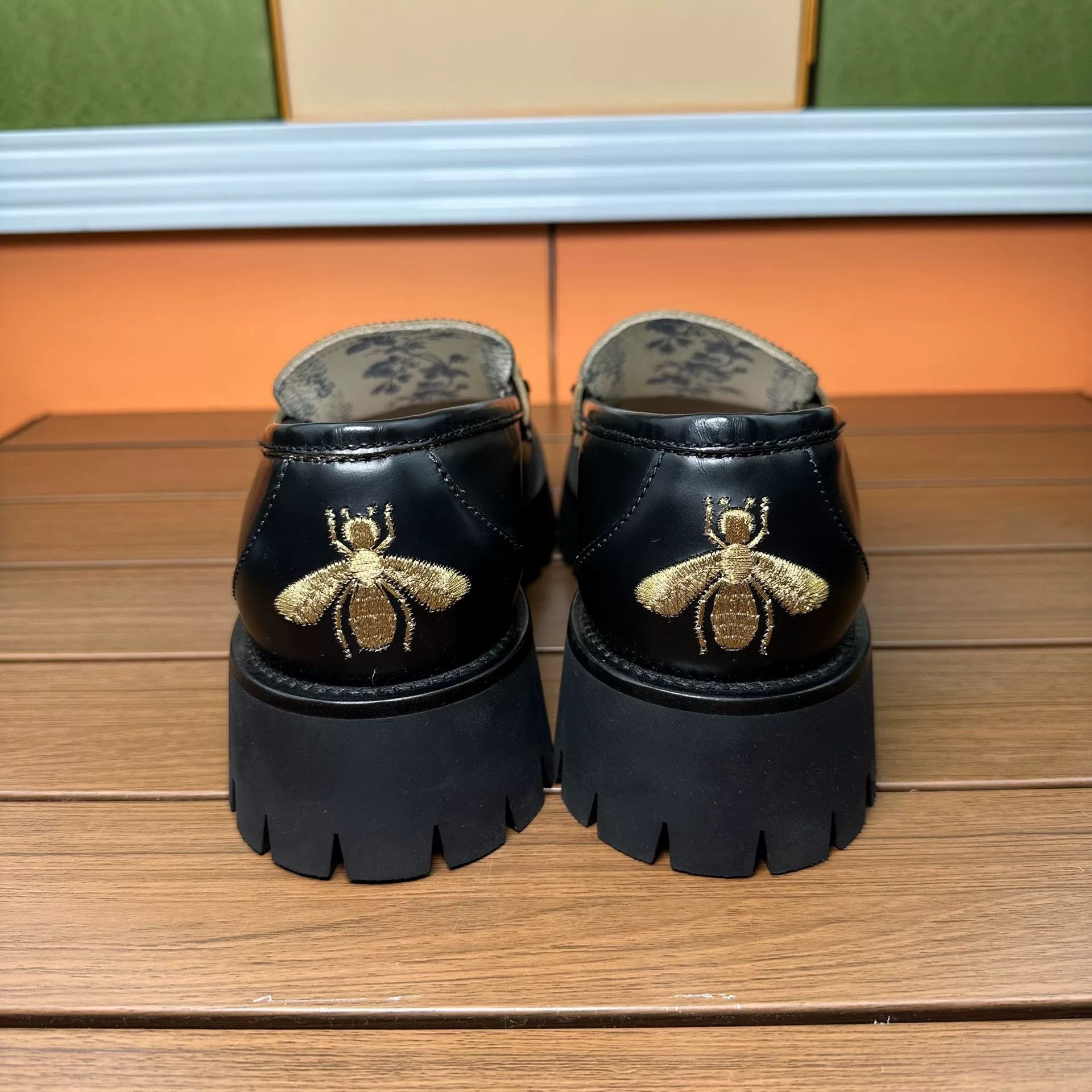 Gucci Gucci Lowtop Sneakers it_38-5 Women Size US 8.5 / IT 38.5 - 5 Thumbnail