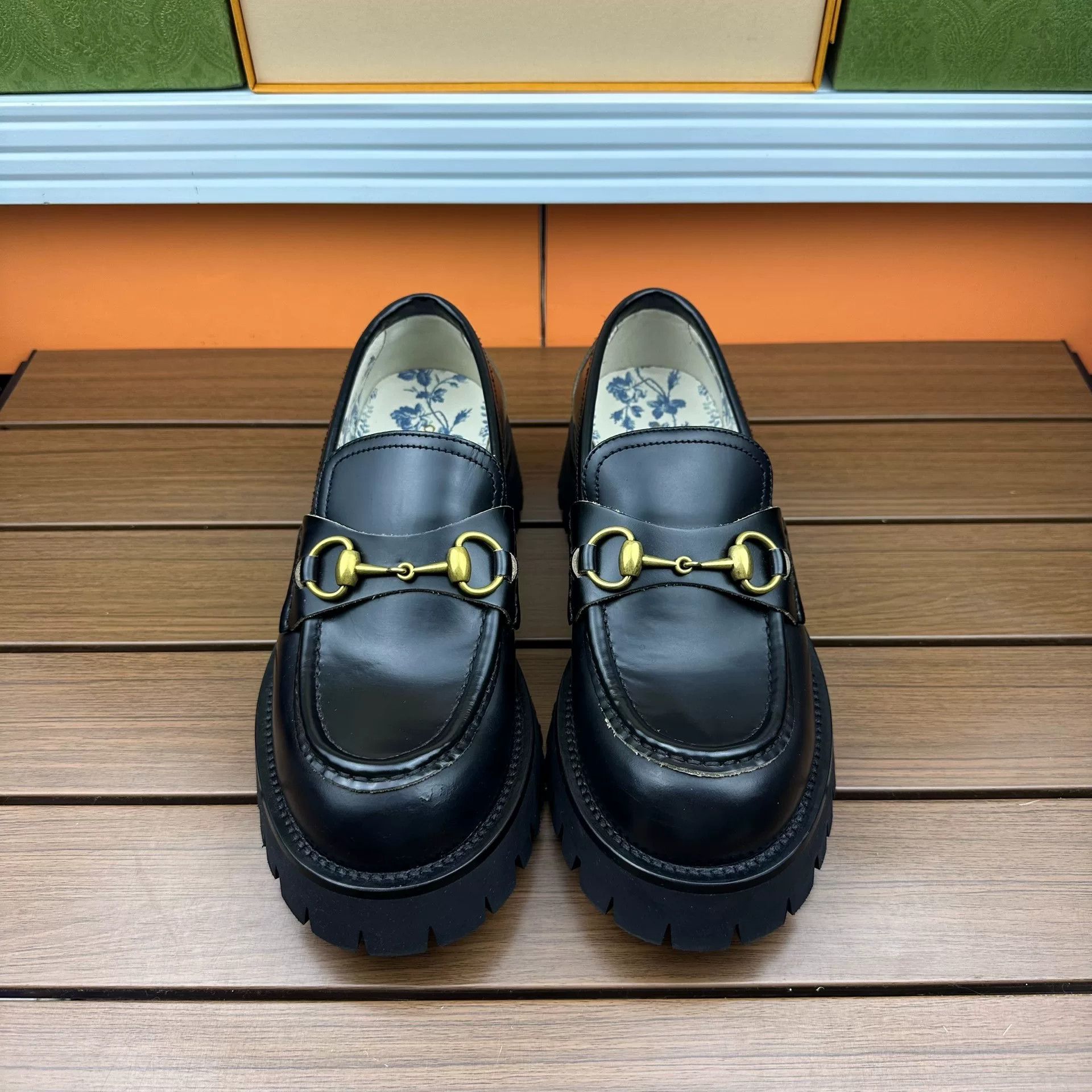 Gucci Gucci Lowtop Sneakers it_38-5 Women Size US 8.5 / IT 38.5 - 4 Thumbnail