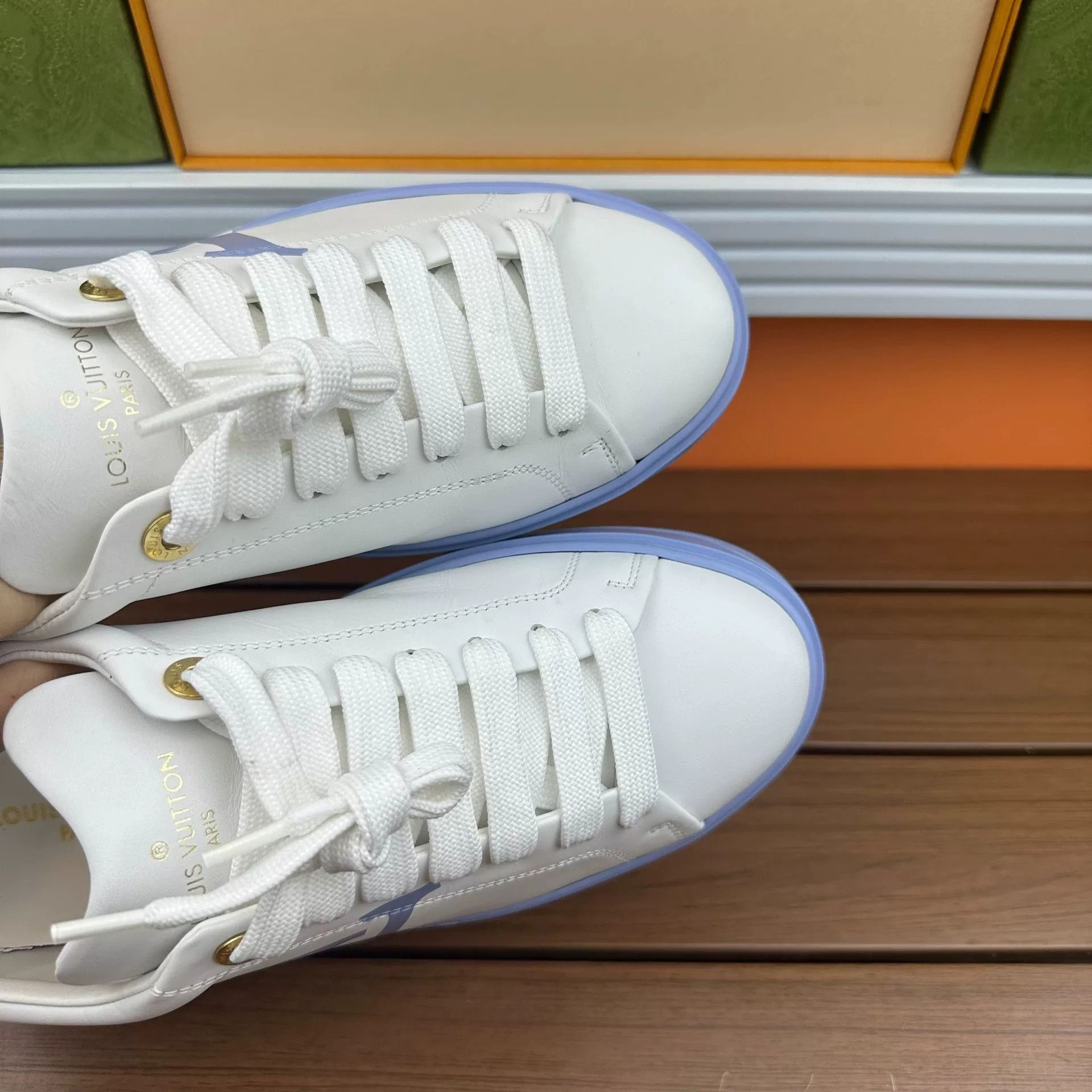 Louis Vuitton Louis Vuitton Blue Lowtop Sneakers it_37 Women Size US 7 / IT 37 - 7 Thumbnail