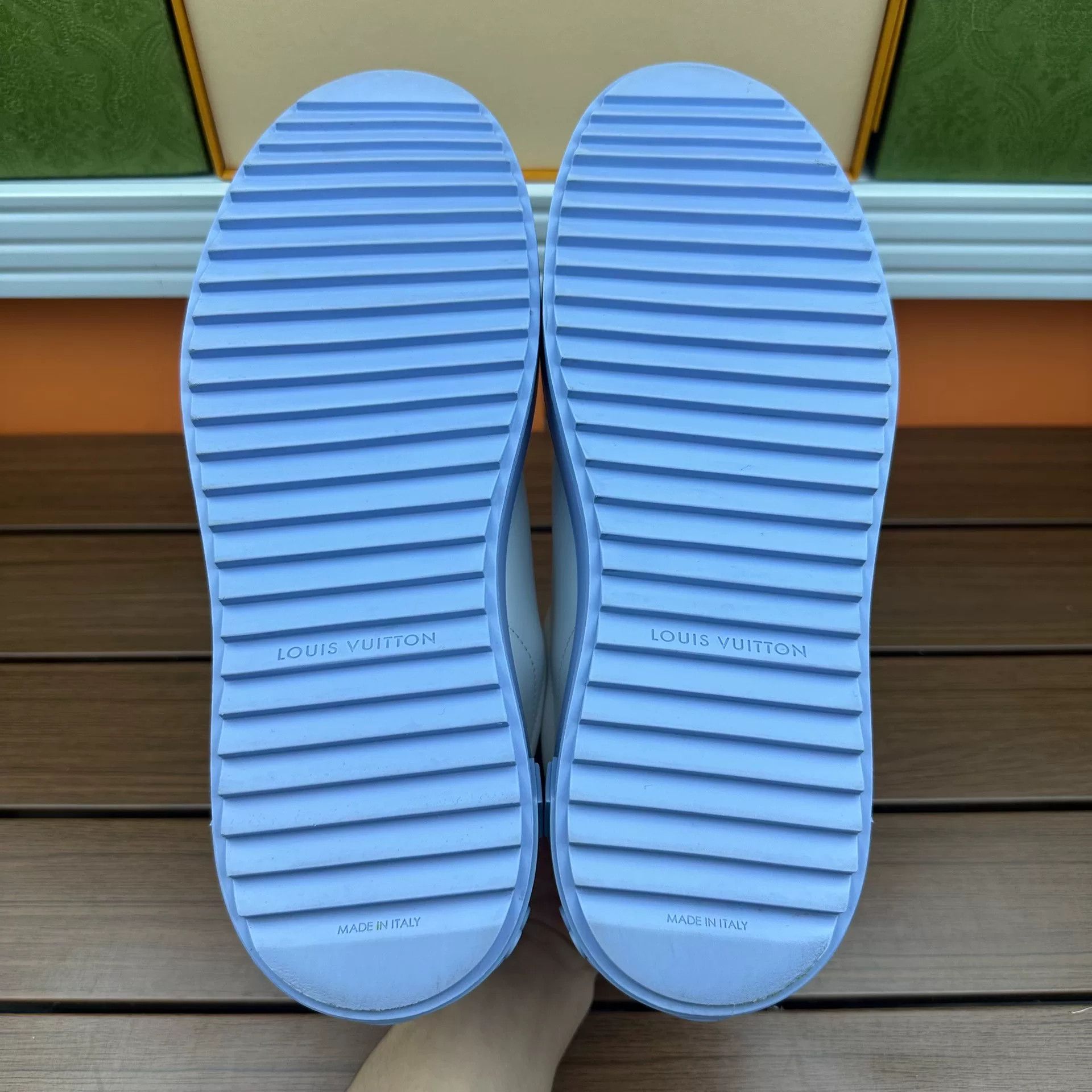Louis Vuitton Louis Vuitton Blue Lowtop Sneakers it_37 Women Size US 7 / IT 37 - 8 Thumbnail
