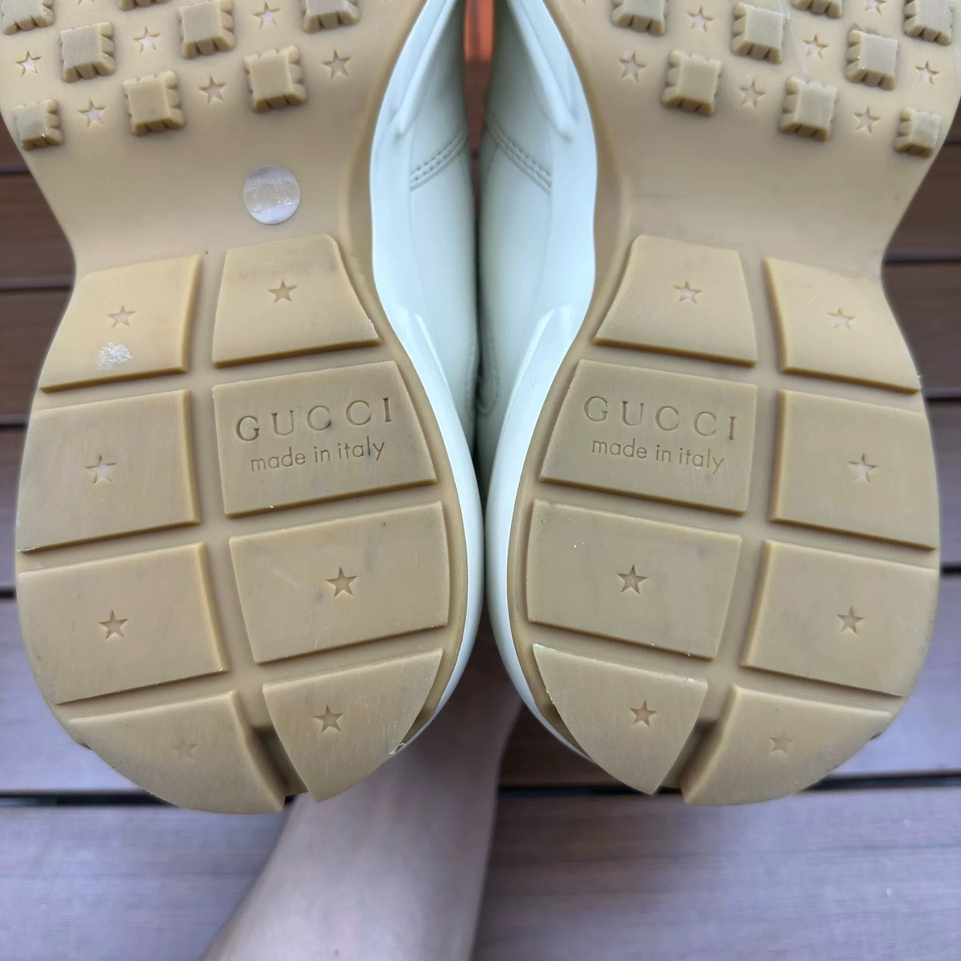 Gucci Gucci Collab Printed Lowtop Sneakers it_37-5 Women Size US 7.5 / IT 37.5 - 8 Thumbnail