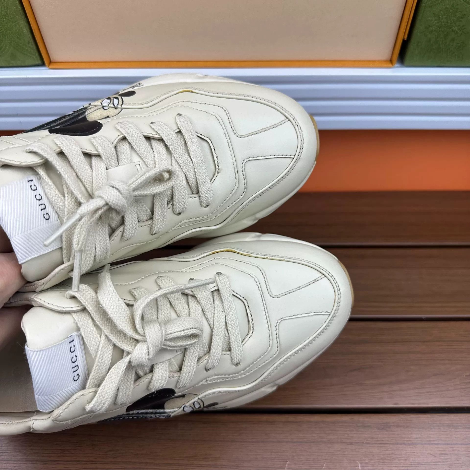 Gucci Gucci Collab Printed Lowtop Sneakers it_37-5 Women Size US 7.5 / IT 37.5 - 9 Thumbnail