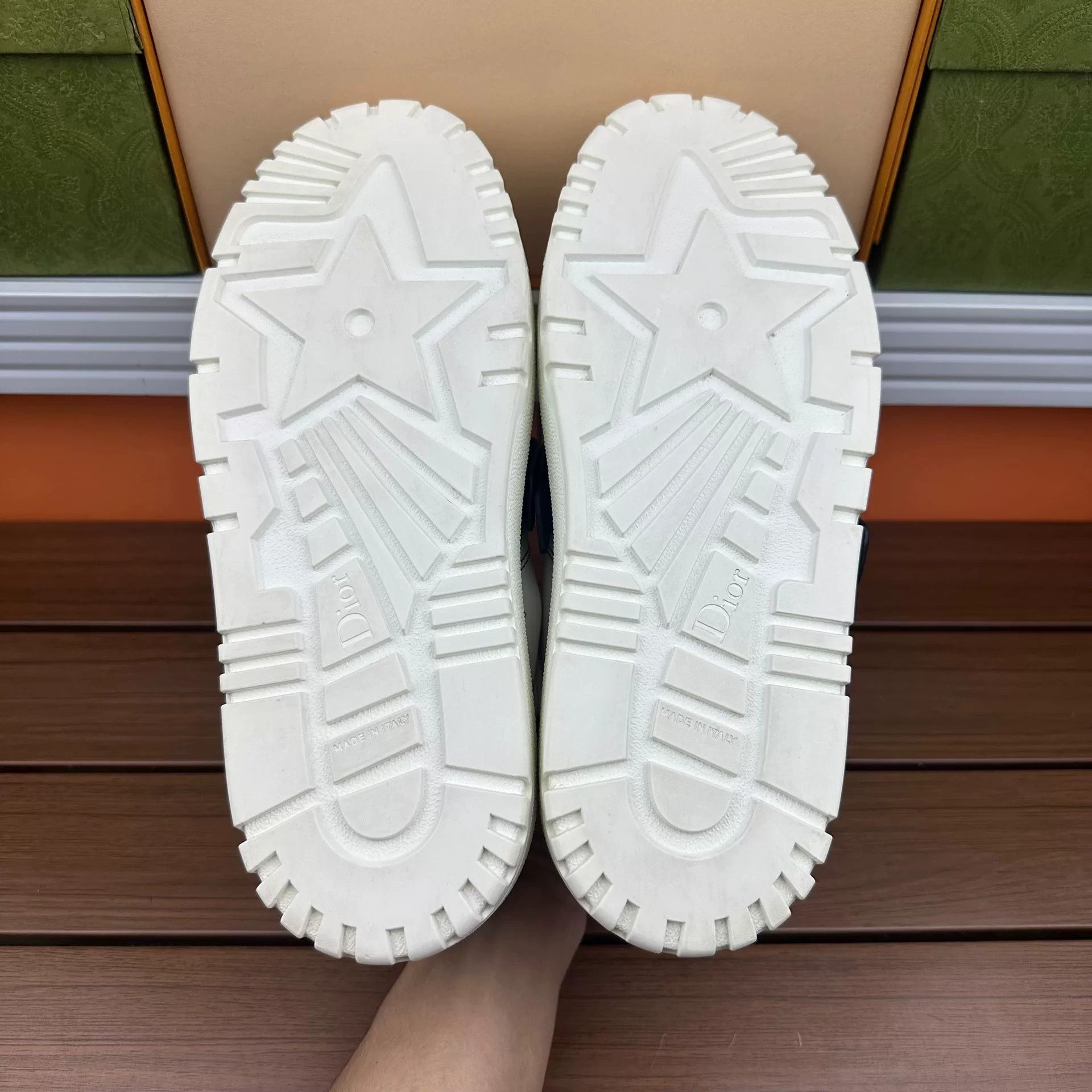 Dior Dior Lowtop Sneakers it_37 Women Size US 7 / IT 37 - 8 Thumbnail