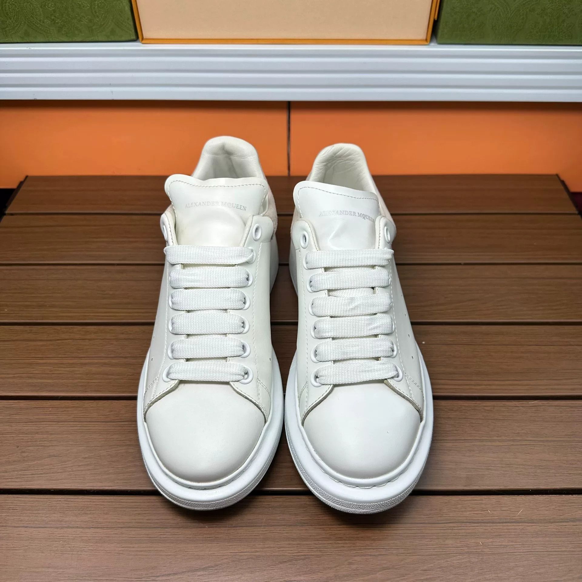 Alexander McQueen Alexander McQueen Pink Lowtop Sneakers it_39-5 Women Size US 9.5 / IT 39.5 - 4 Thumbnail
