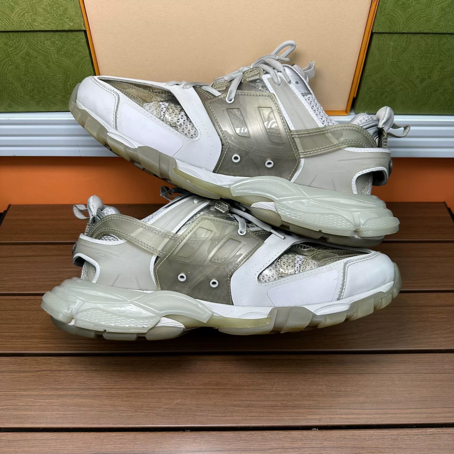 Balenciaga Balenciaga White Lowtop Sneakers 10 Men Size US 10 / EU 43 - 3 Thumbnail