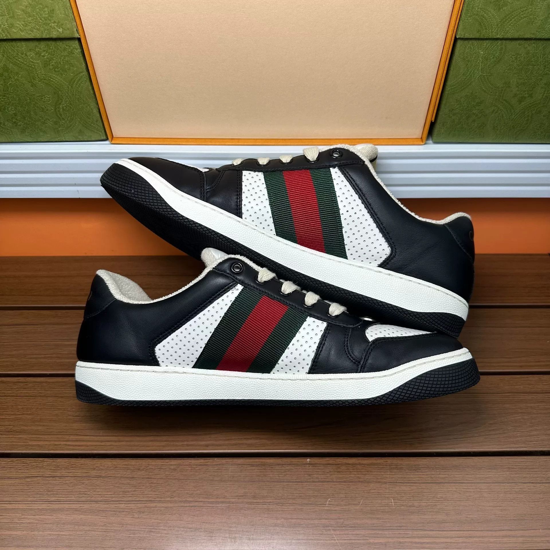 Gucci Gucci Black Lowtop Sneakers 10 Men Size US 10 / EU 43 - 3 Thumbnail