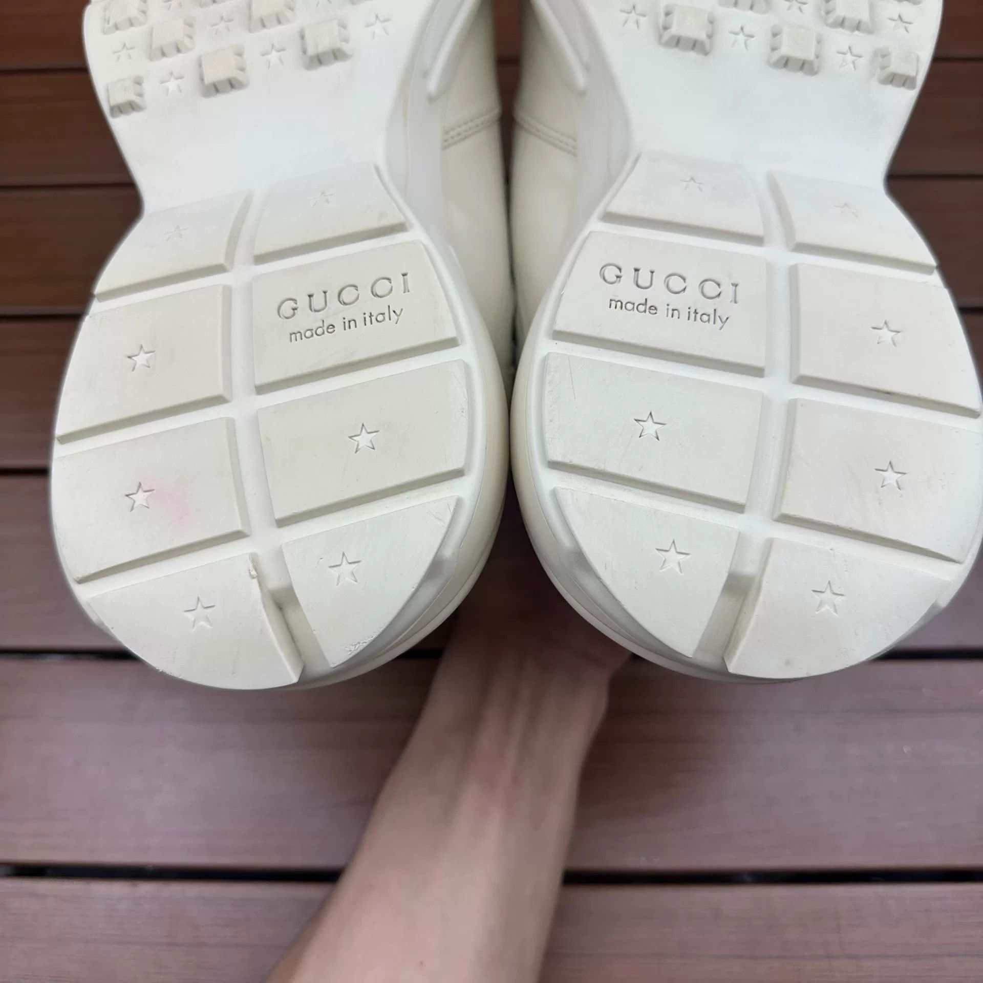 Gucci Gucci Printed Lowtop Sneakers 8 Men Size US 8 / EU 41 - 9 Thumbnail