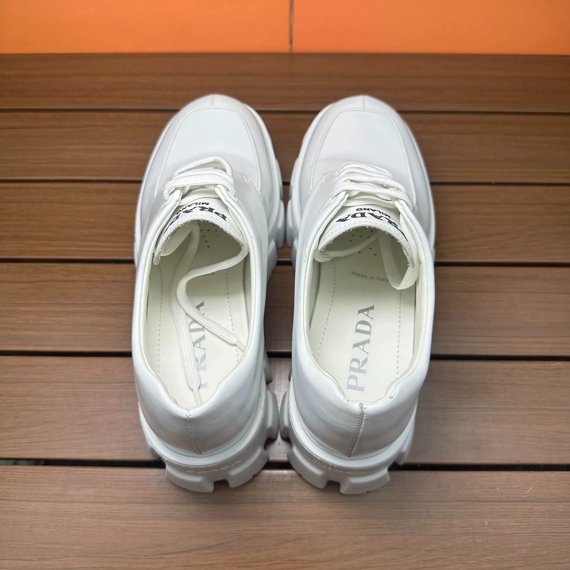 Prada Prada White Lowtop Sneakers it_38 Women Size US 8 / IT 38 - 6 Thumbnail