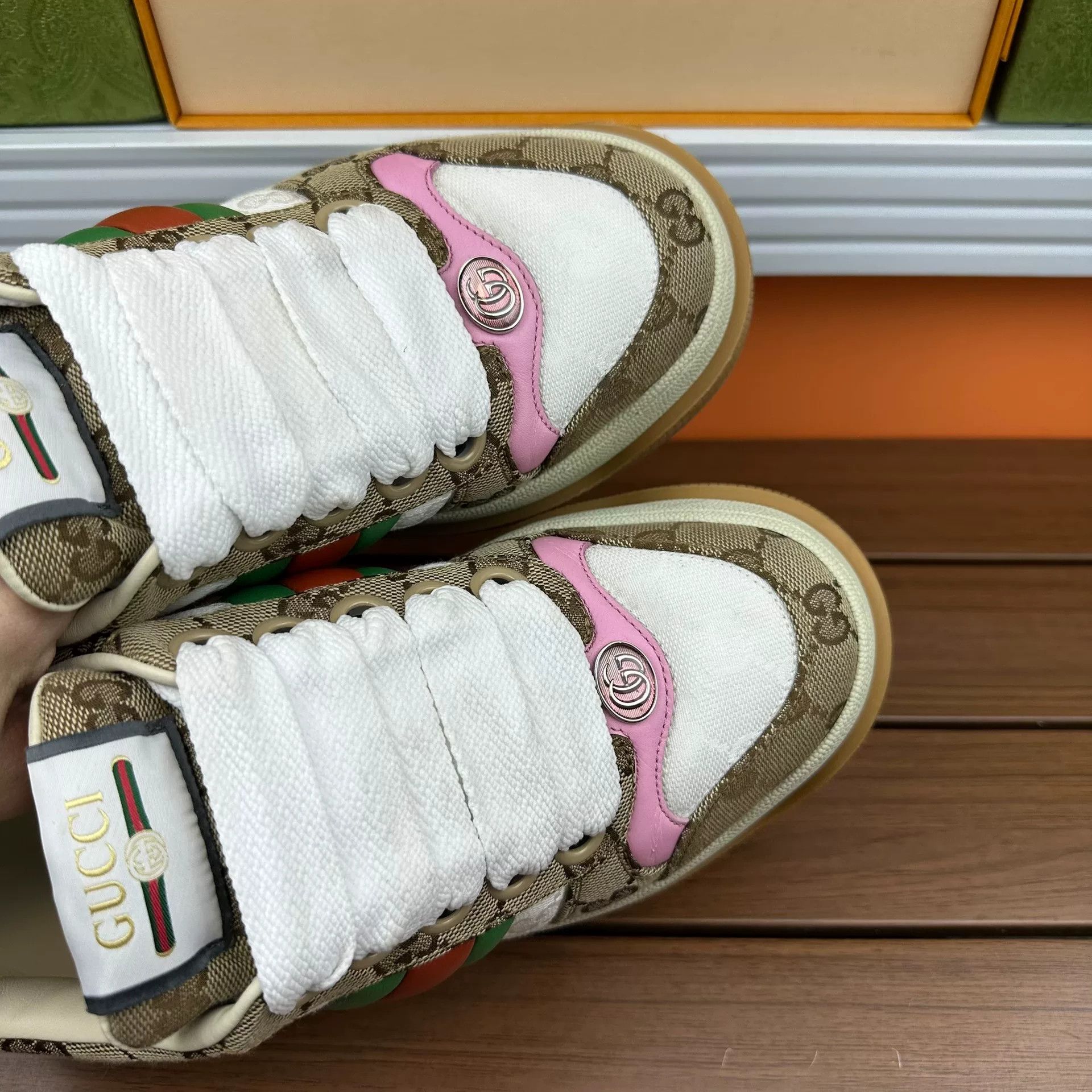 Gucci Gucci Brown Lowtop Sneakers it_37 Women Size US 7 / IT 37 - 7 Thumbnail