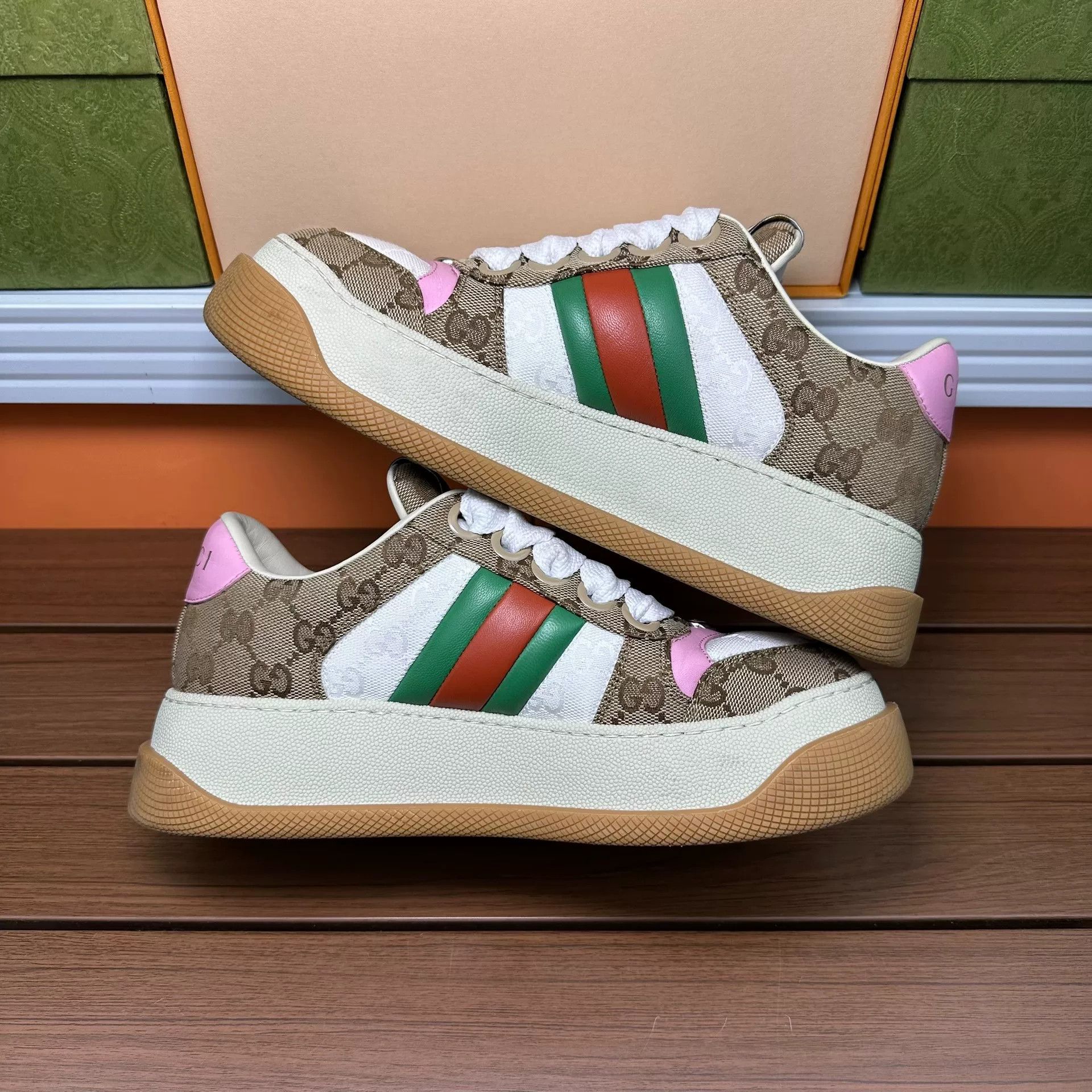 Gucci Gucci Brown Lowtop Sneakers it_37 Women Size US 7 / IT 37 - 3 Thumbnail