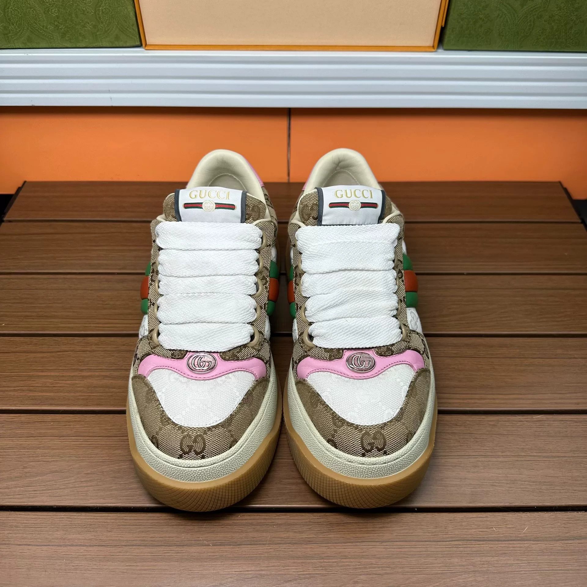 Gucci Gucci Brown Lowtop Sneakers it_37 Women Size US 7 / IT 37 - 4 Thumbnail