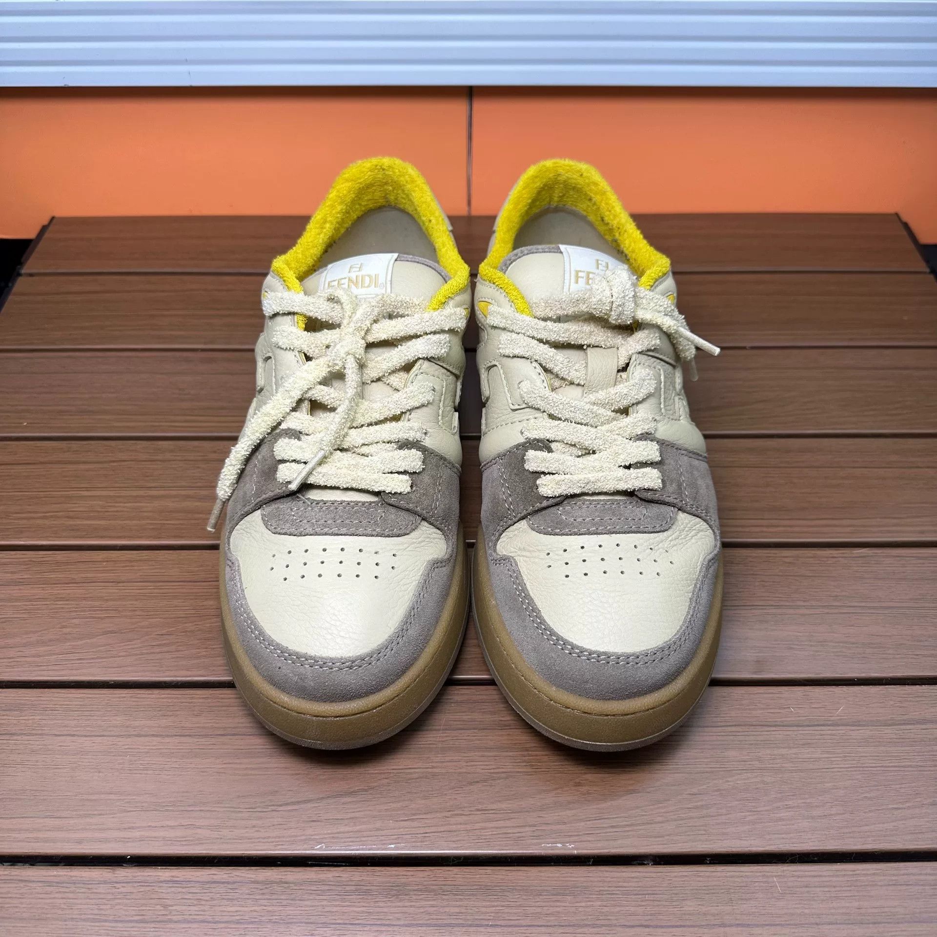 Fendi Fendi Beige Lowtop Sneakers 10 Men Size US 10 / EU 43 - 4 Thumbnail
