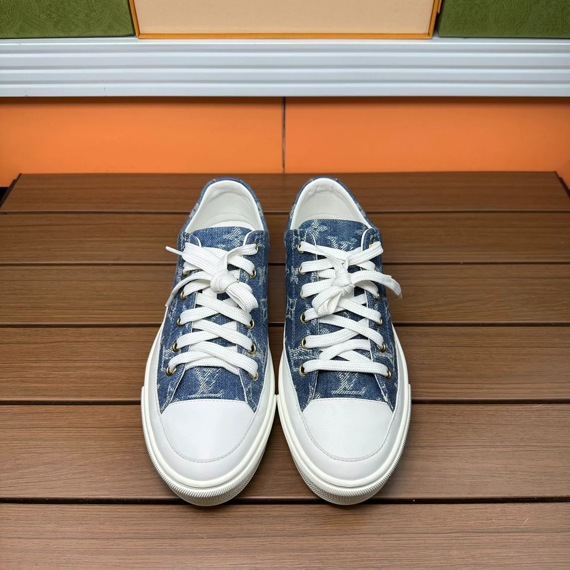 Louis Vuitton Louis Vuitton Denim Blue Lowtop Sneakers it_36 Women Size US 6 / IT 36 - 4 Thumbnail