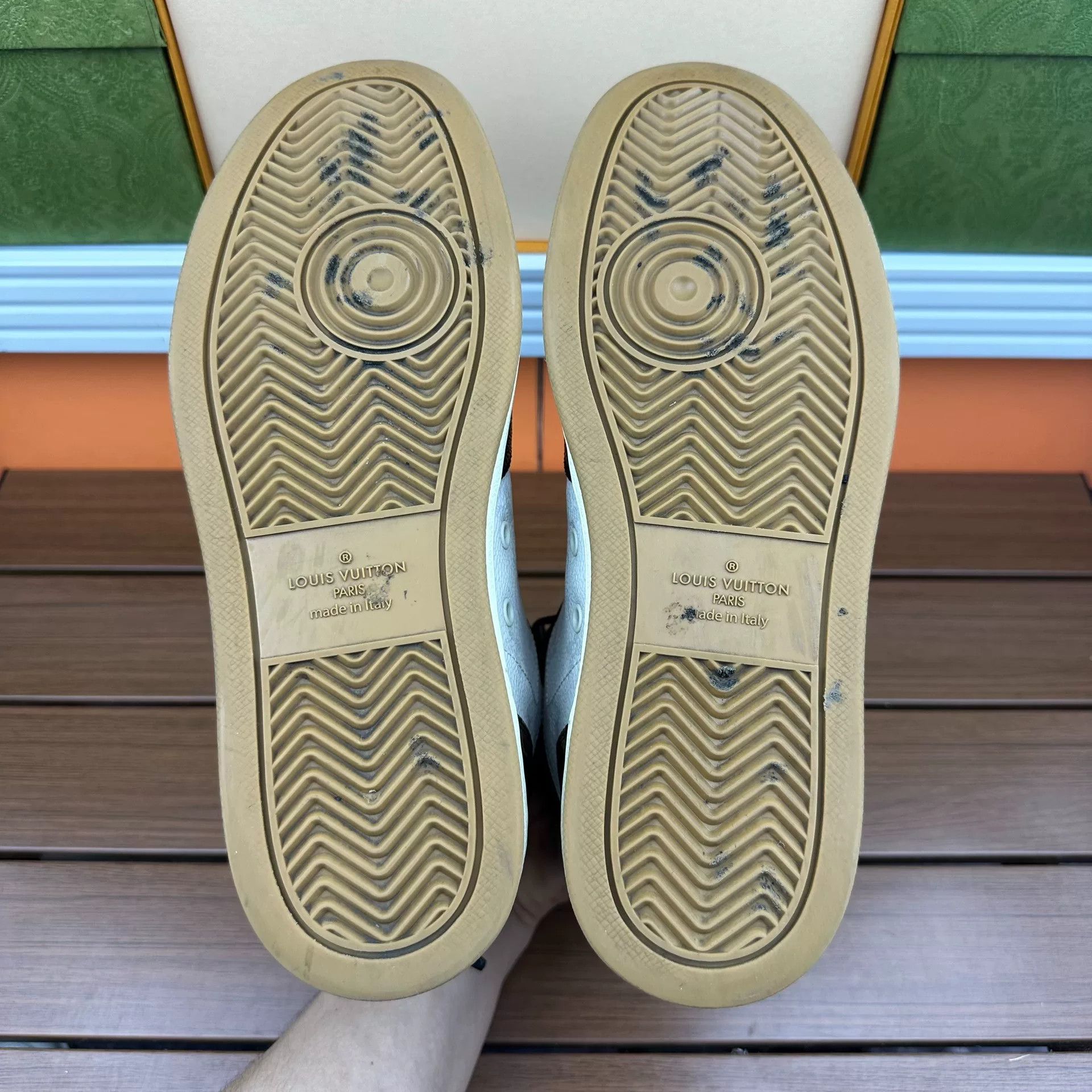 Louis Vuitton Louis Vuitton Casual Hitop Sneakers it_39 Women Size US 9 / IT 39 - 8 Thumbnail