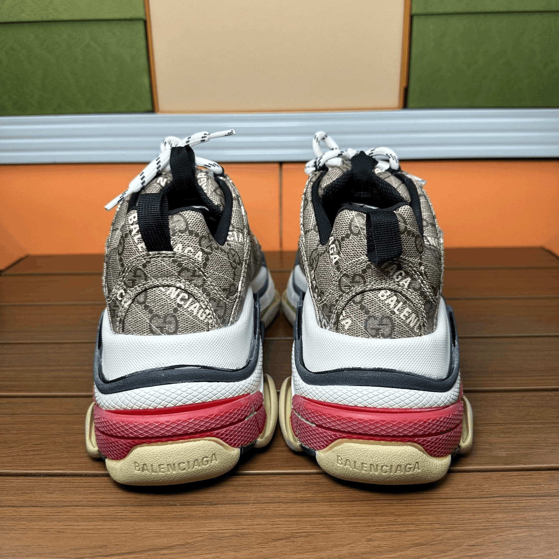 Balenciaga Balenciaga Collab Lowtop Sneakers it_38 Women Size US 8 / IT 38 - 5 Thumbnail