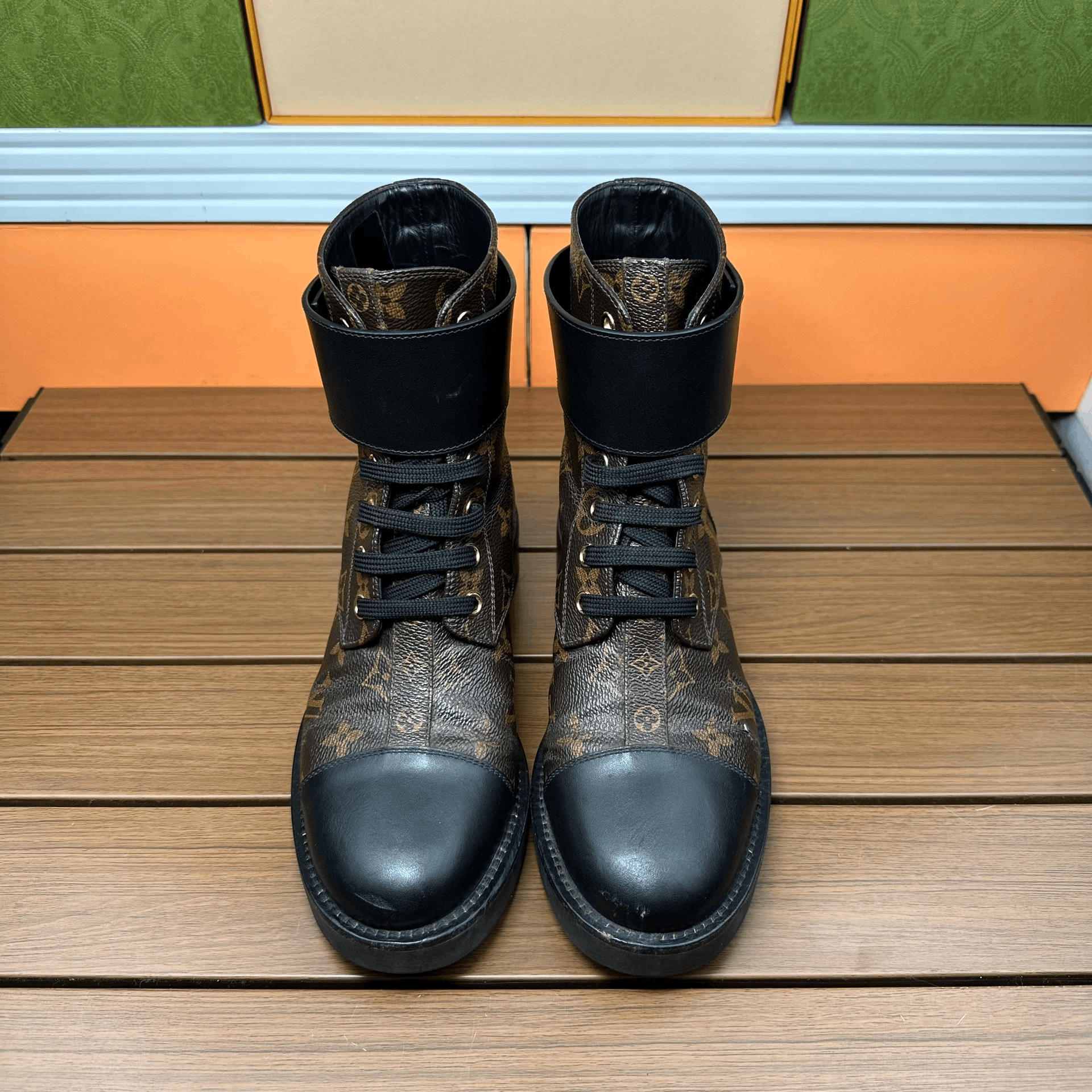 Louis Vuitton Louis Vuitton Boots it_36 Women Size US 6 / IT 36 - 2 Thumbnail